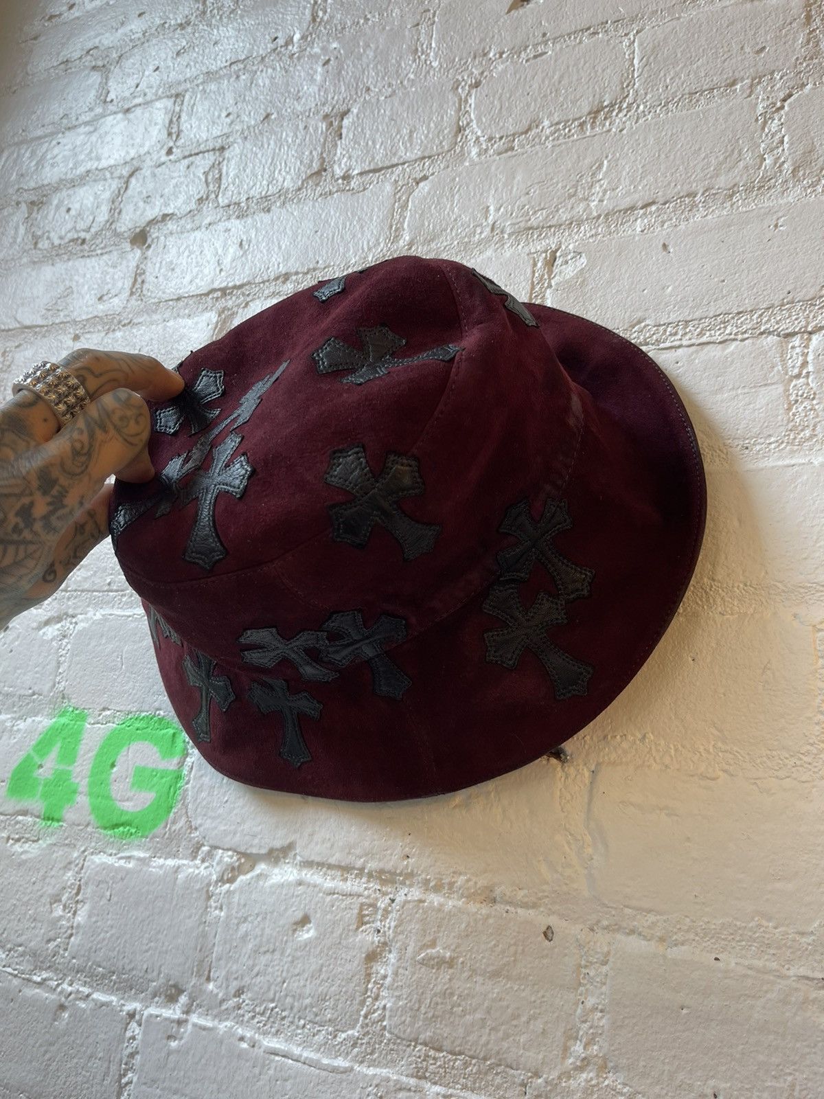 Chrome Hearts Chrome Hearts 1/1 SUEDE CROSS BUCKET HAT REVERSIBLE 4G Size ONE SIZE - 13 Thumbnail