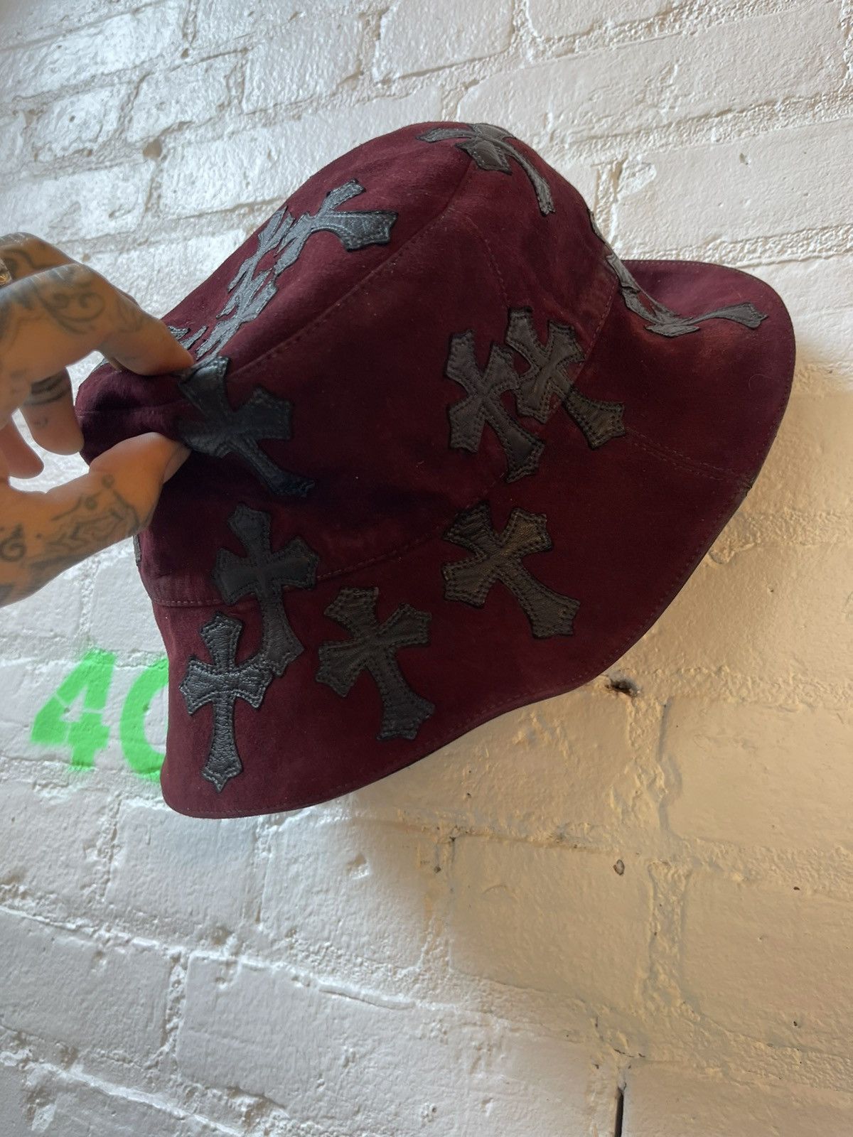 Chrome Hearts Chrome Hearts 1/1 SUEDE CROSS BUCKET HAT REVERSIBLE 4G Size ONE SIZE - 11 Thumbnail