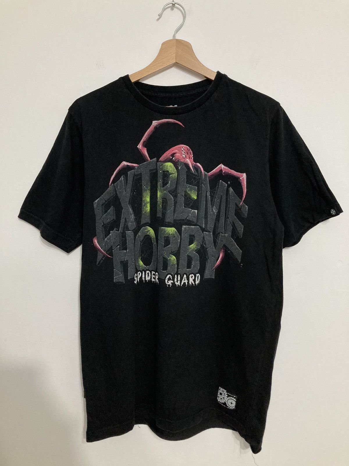 Vintage Vintage Horror Animal Tee Spider Rock Grunge Graphic Size US M / EU 48-50 / 2 - 3 Thumbnail