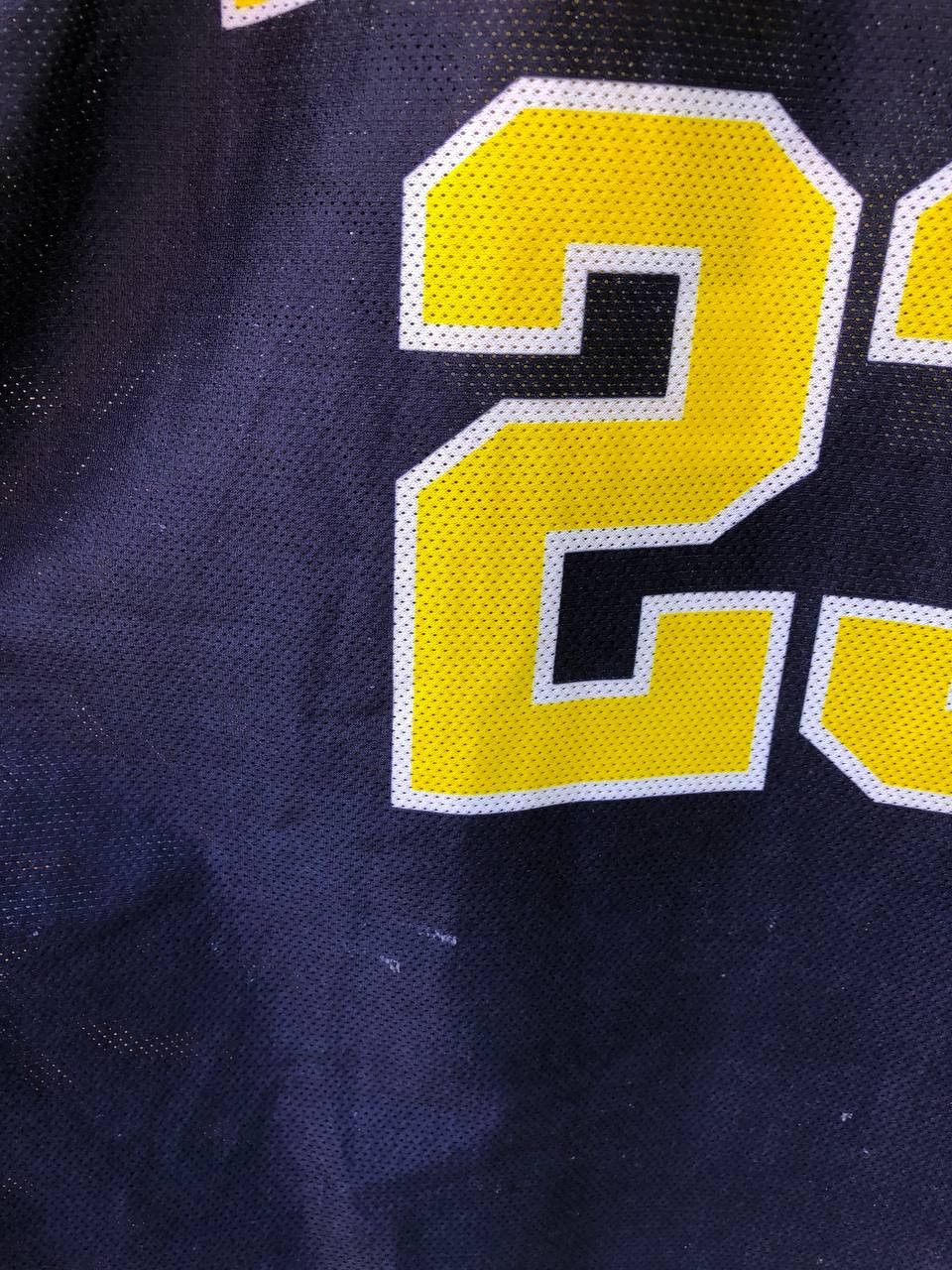 NBA Vintage Michigan Wolverines #23 Nike Basketball Jersey Size US S / EU 44-46 / 1 - 7 Thumbnail