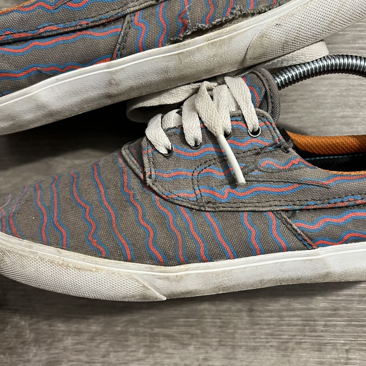 Earl Sweatshirt × Lakai × Odd Future Lakai x Earl SweatShirt x Odd Future Skate Shoes Size US 9 / EU 42 - 4 Thumbnail