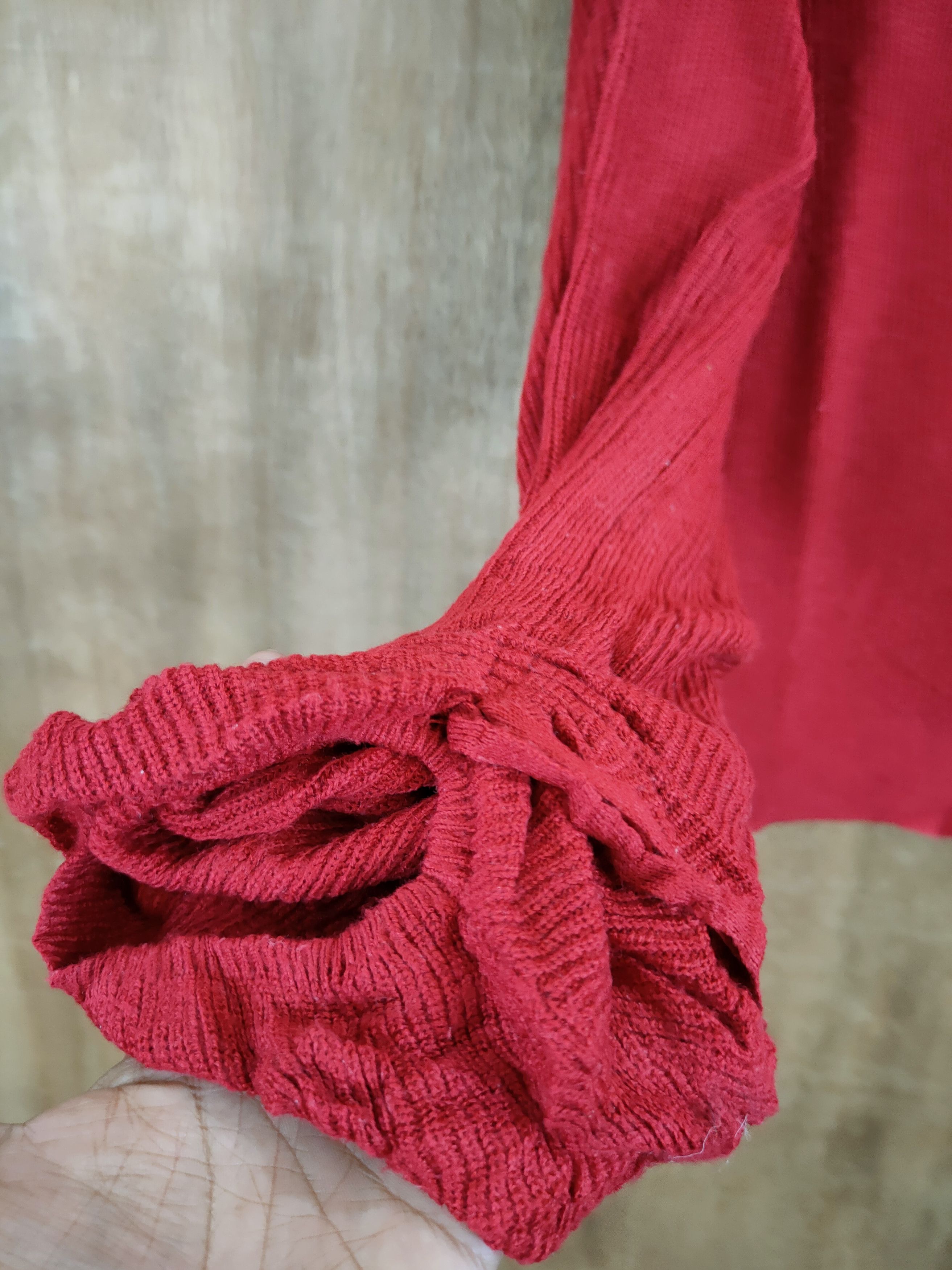 Japanese Brand D GU red ballon sleeve knitwear japan #46-946 Size US M / EU 48-50 / 2 - 5 Thumbnail