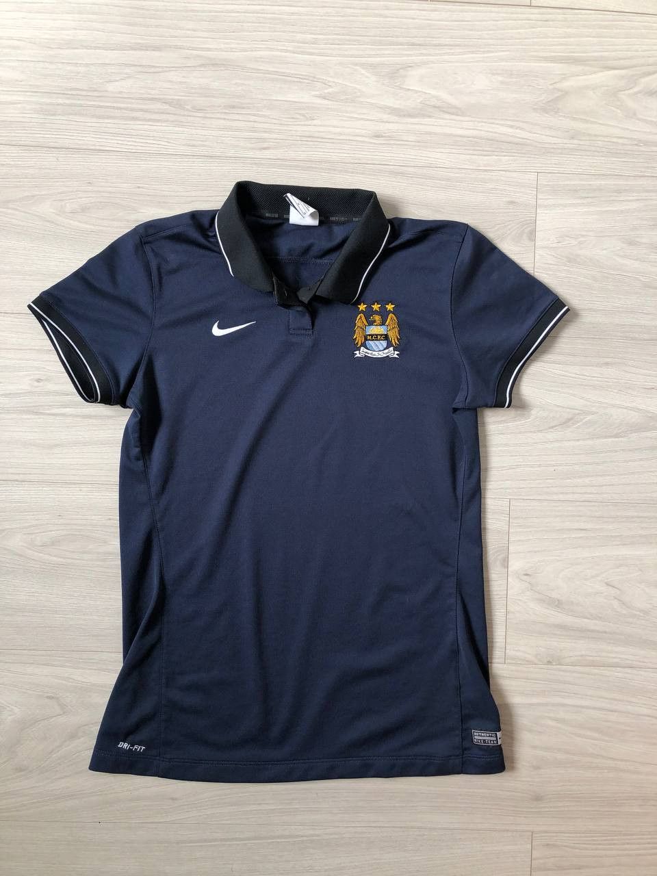 Vintage Nike Manchester City Football Soccer Shirt Jersey Women Size ONE SIZE - 1 Thumbnail