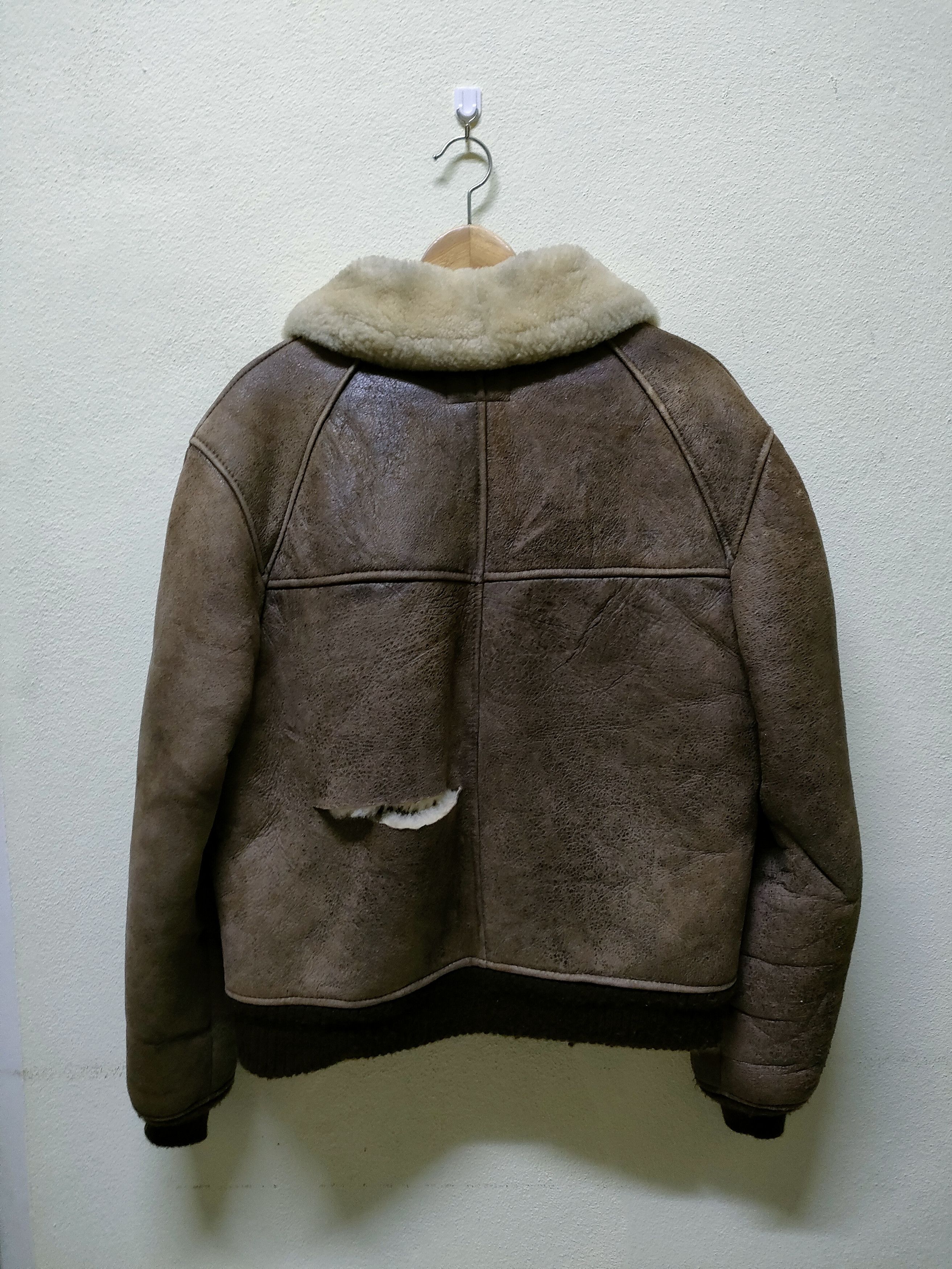 Avirex Avirex Sherpa Type B-6 Distressed Jacket Size US M / EU 48-50 / 2 - 12 Thumbnail