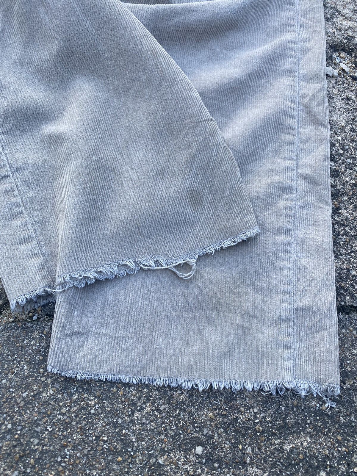Levi's Vintage Distressed Levis 505 Corduroy Pants Size US 34 / EU 50 - 7 Thumbnail