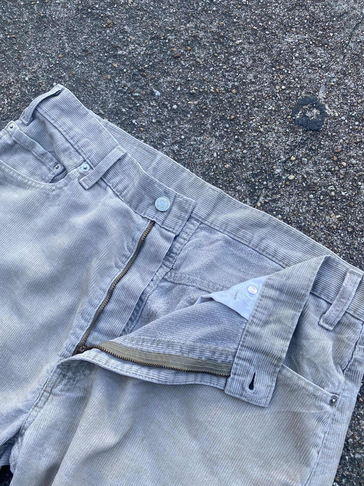 Levi's Vintage Distressed Levis 505 Corduroy Pants Size US 34 / EU 50 - 3 Thumbnail