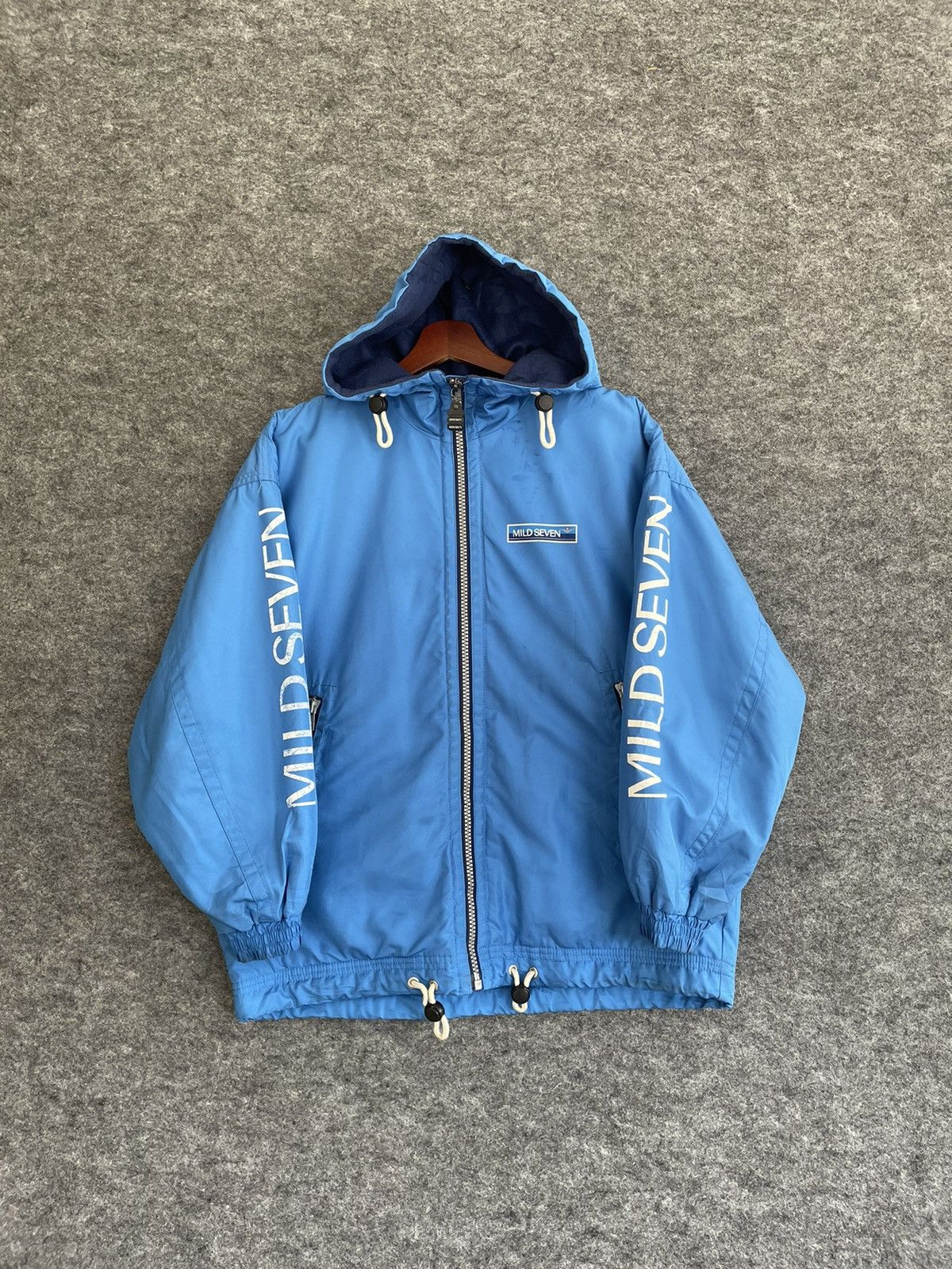 image of Vintage Descente Mild Seven Jacket in Blue, Men's (Size Large)