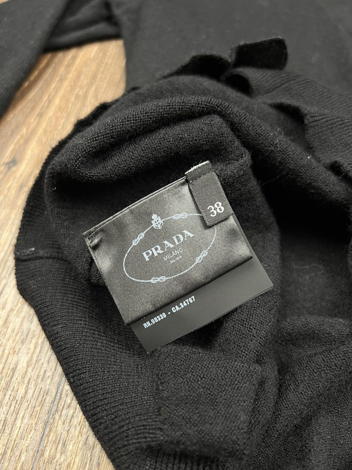 Prada Prada Wool Cardigan it38 size Black Sweater Size XS / US 0-2 / IT 36-38 - 10 Thumbnail