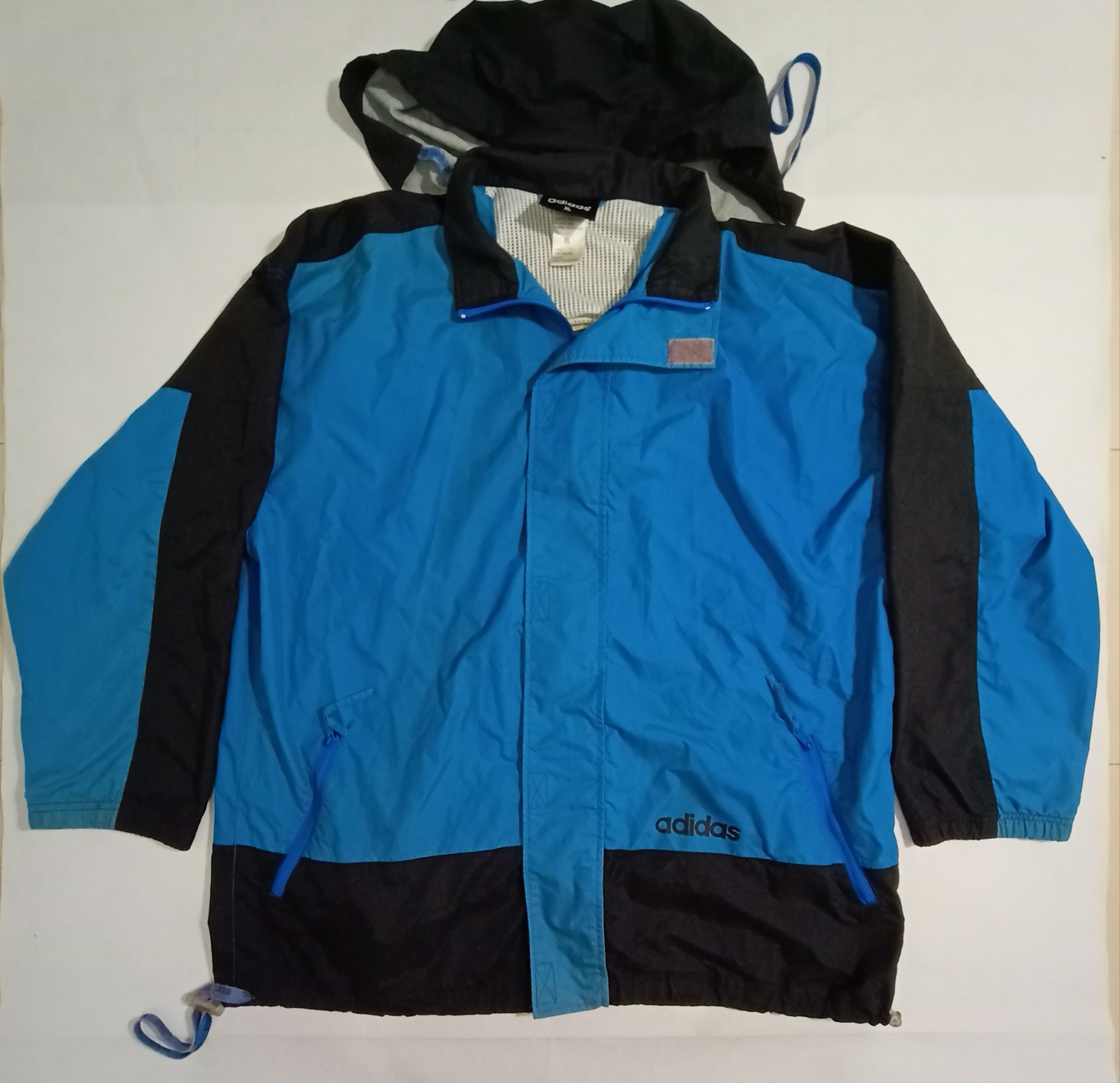 Adidas Adidas Trefoil Windbreaker Hoodie Jacket Big Logo Size US XL / EU 56 / 4 - 2 Thumbnail