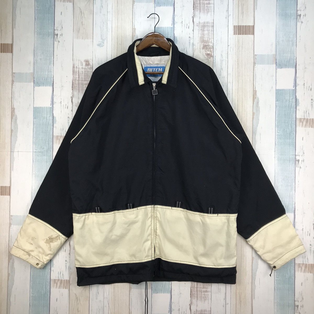Vintage Vintage Bitch Snowboard Jacket Size US L / EU 52-54 / 3 - 1 Thumbnail