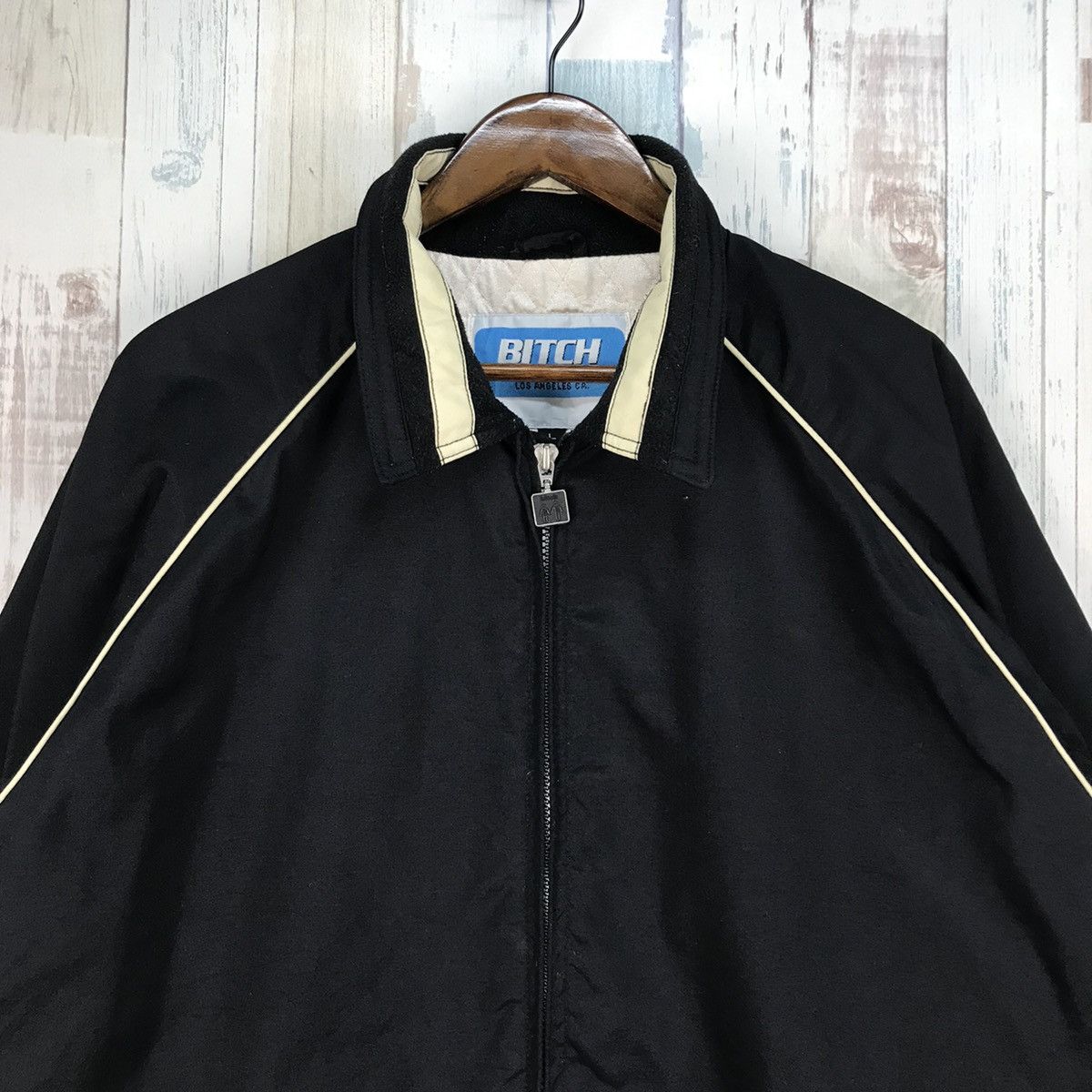 Vintage Vintage Bitch Snowboard Jacket Size US L / EU 52-54 / 3 - 2 Thumbnail
