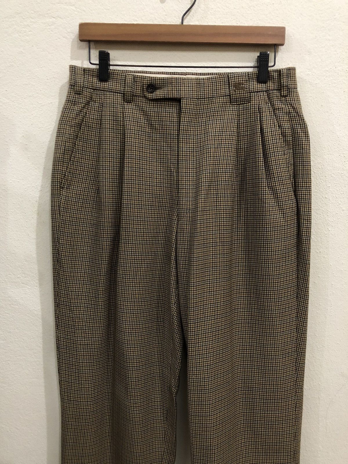 Burberry Vintage Burberry’s Plaid Tartan Baggy Wool Pant Size US 31 - 3 Thumbnail