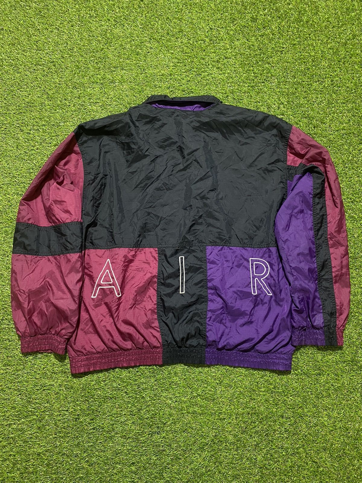 Nike Vintage 90s Nike AIR light jacket streetwear big logo size L Size US L / EU 52-54 / 3 - 6 Thumbnail