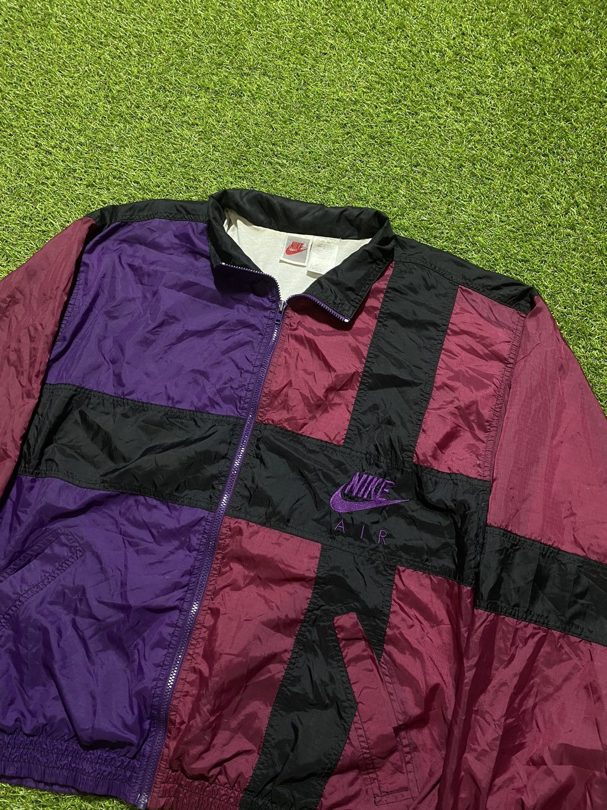 Nike Vintage 90s Nike AIR light jacket streetwear big logo size L Size US L / EU 52-54 / 3 - 2 Thumbnail