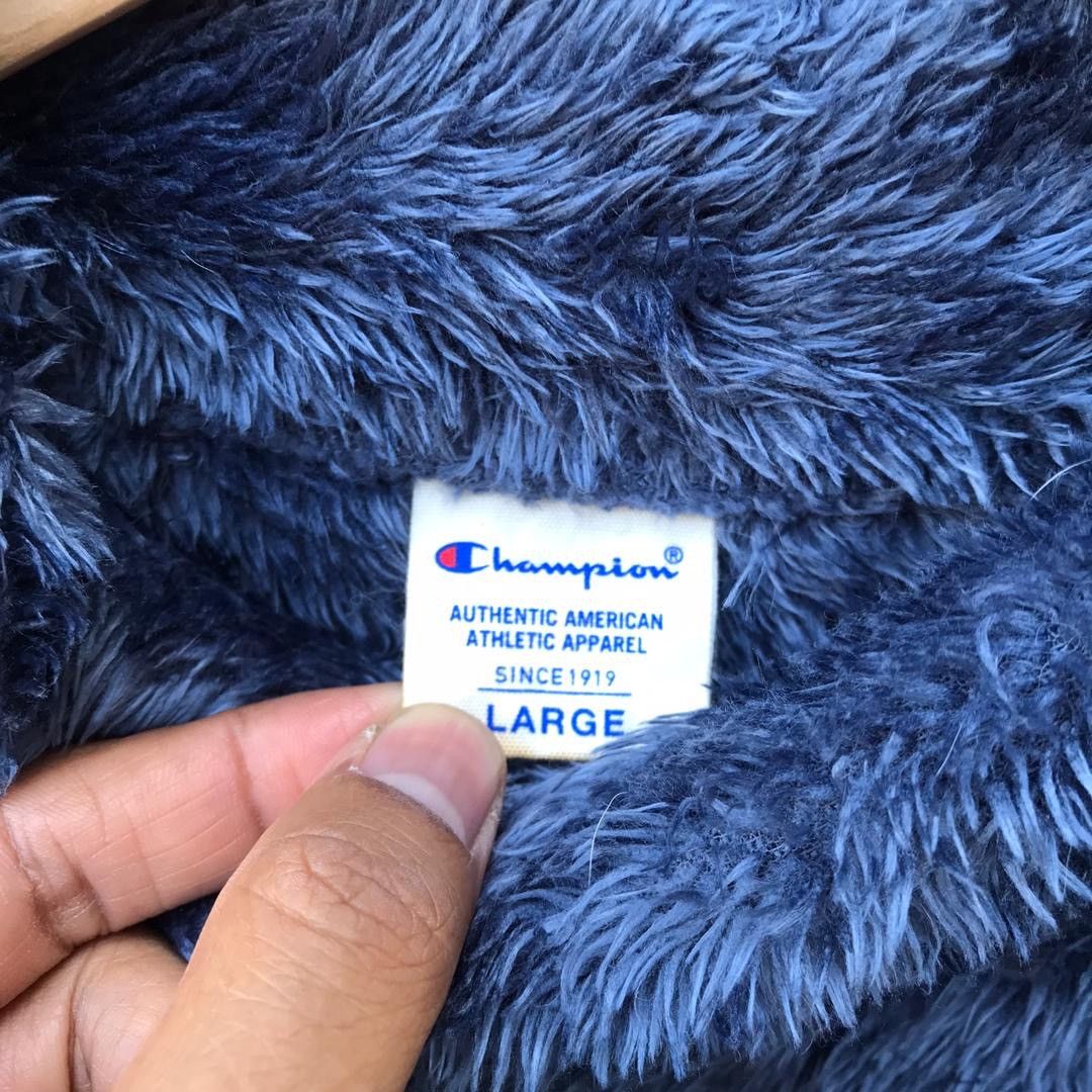 Champion Champion fleece fluffy embroidered logo Size US M / EU 48-50 / 2 - 6 Thumbnail