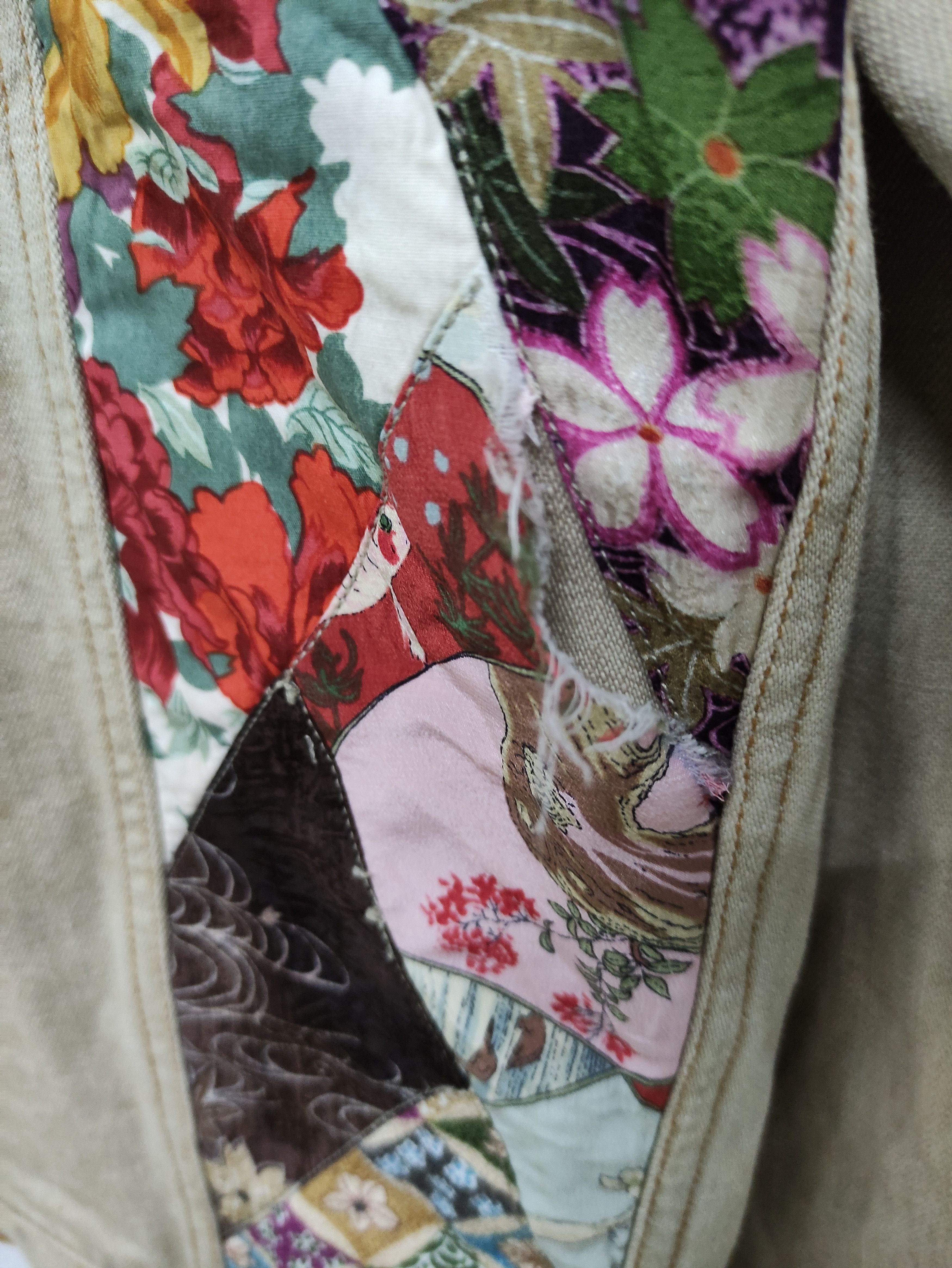 Karl Helmut × Pink House × Vintage Vintage Karl Helmut Japanese Art Trucker Jacket Size US L / EU 52-54 / 3 - 6 Thumbnail