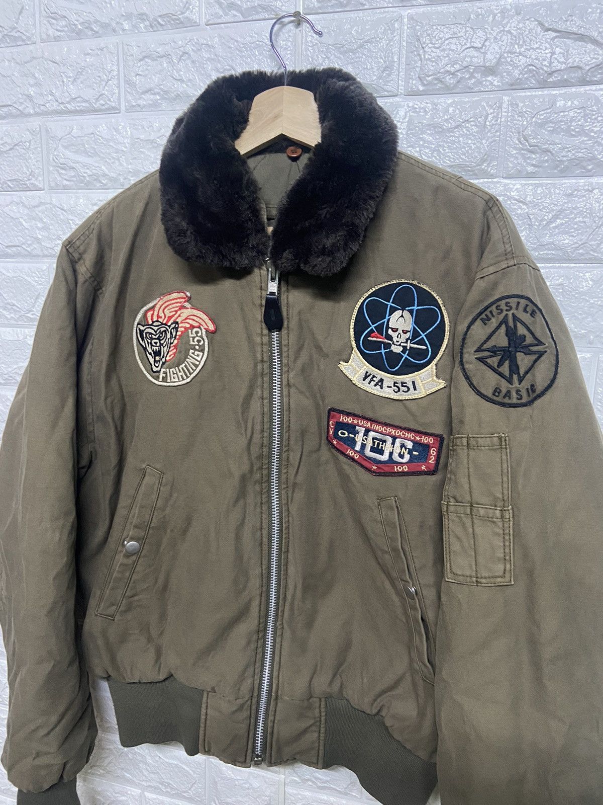 Vintage Vintage Cold Weather Military Bomber Jacket Size US L / EU 52-54 / 3 - 3 Thumbnail