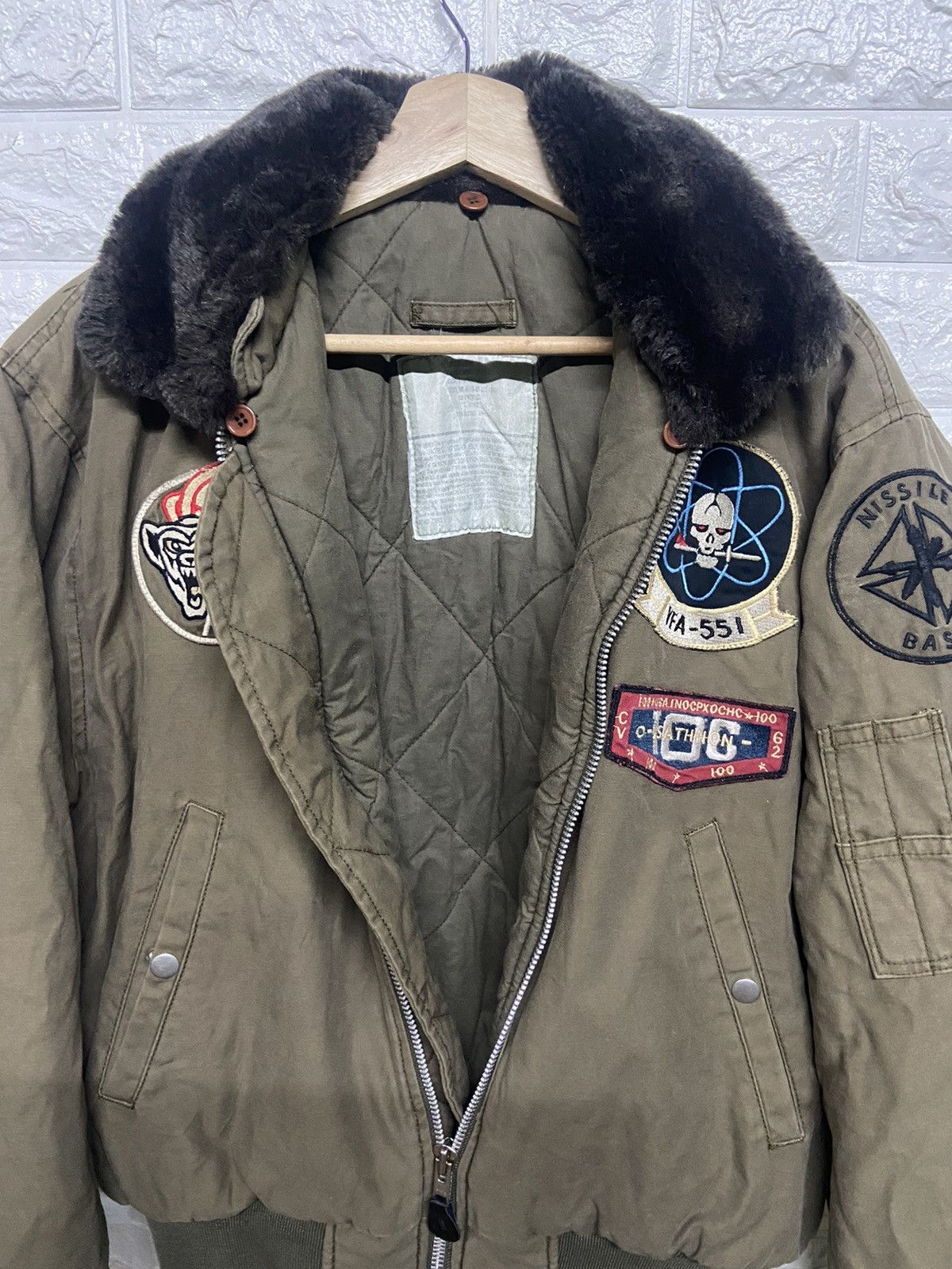 Vintage Vintage Cold Weather Military Bomber Jacket Size US L / EU 52-54 / 3 - 4 Thumbnail