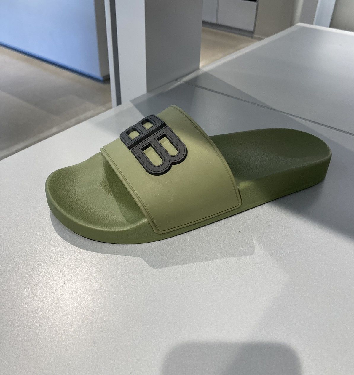 Balenciaga BB Logo Slides in Hunter Green Size US 13 / EU 46 - 1 Preview