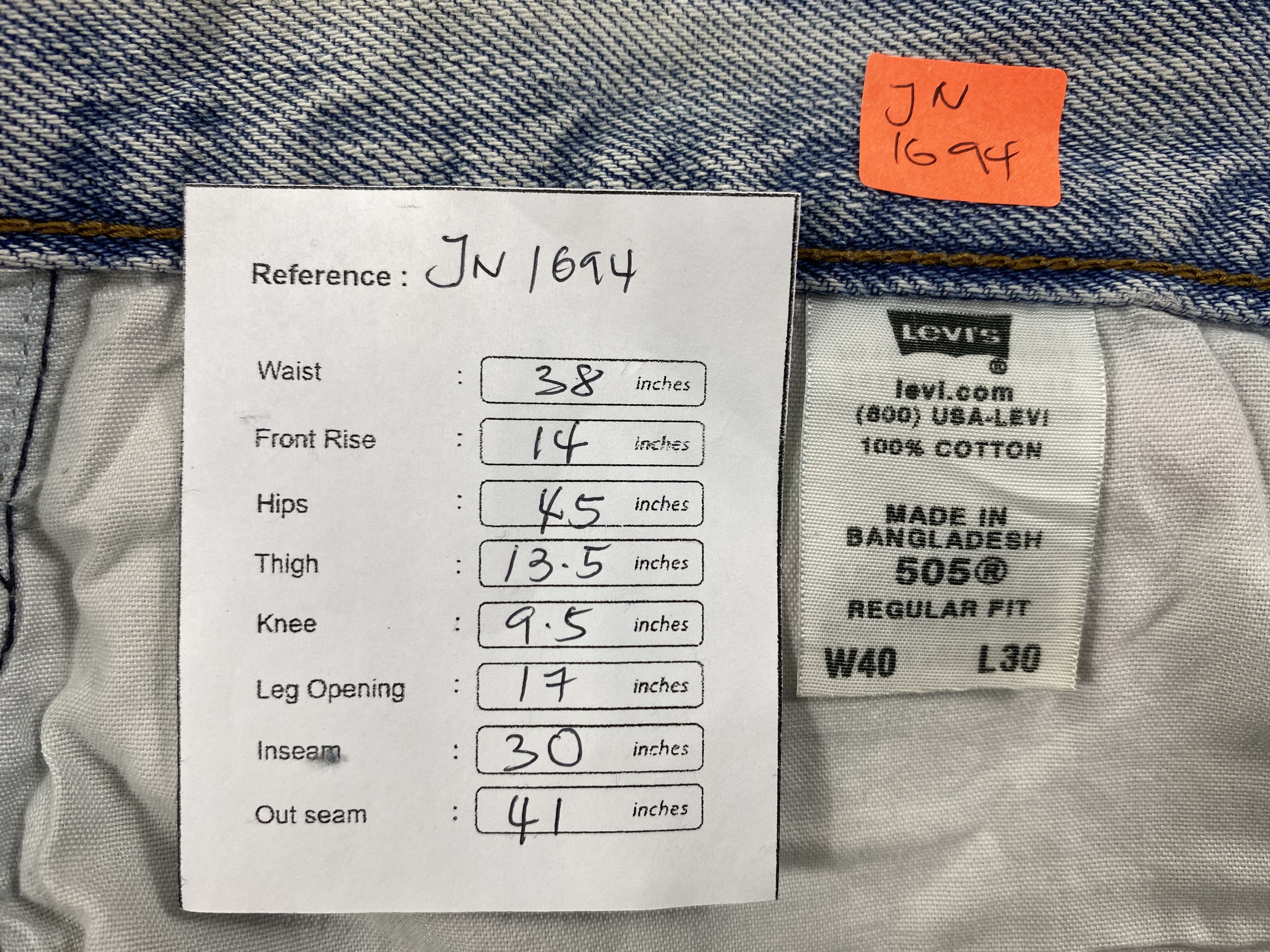 Levi's Light Blue Wash Levi's 505 Jeans 38x30 Denim -JN1694 Size US 38 / EU 54 - 8 Thumbnail