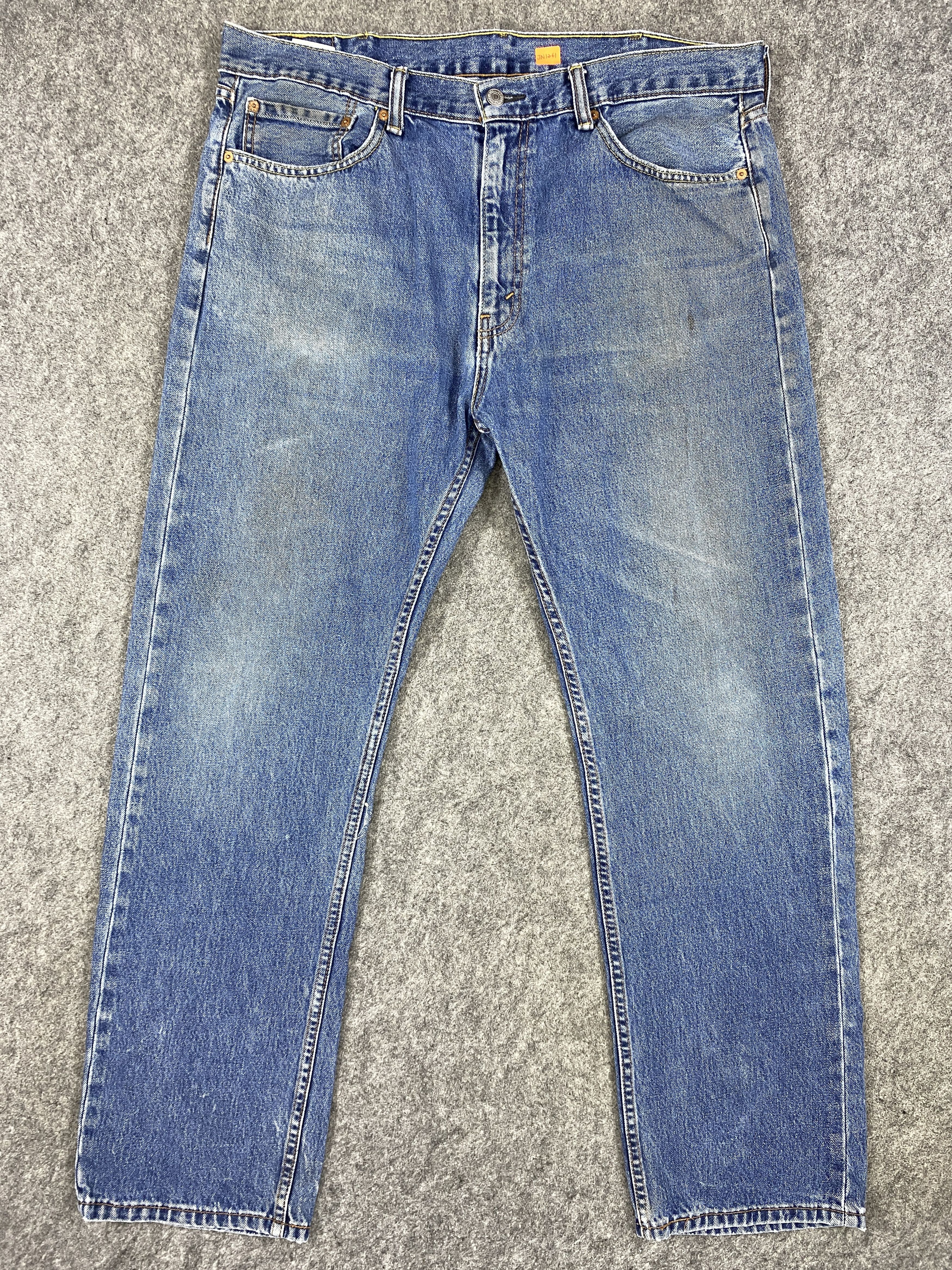 Levi's Blue Vintage Levi's 505 Jeans 38x31 Denim -JN1261 Size US 38 / EU 54 - 1 Thumbnail