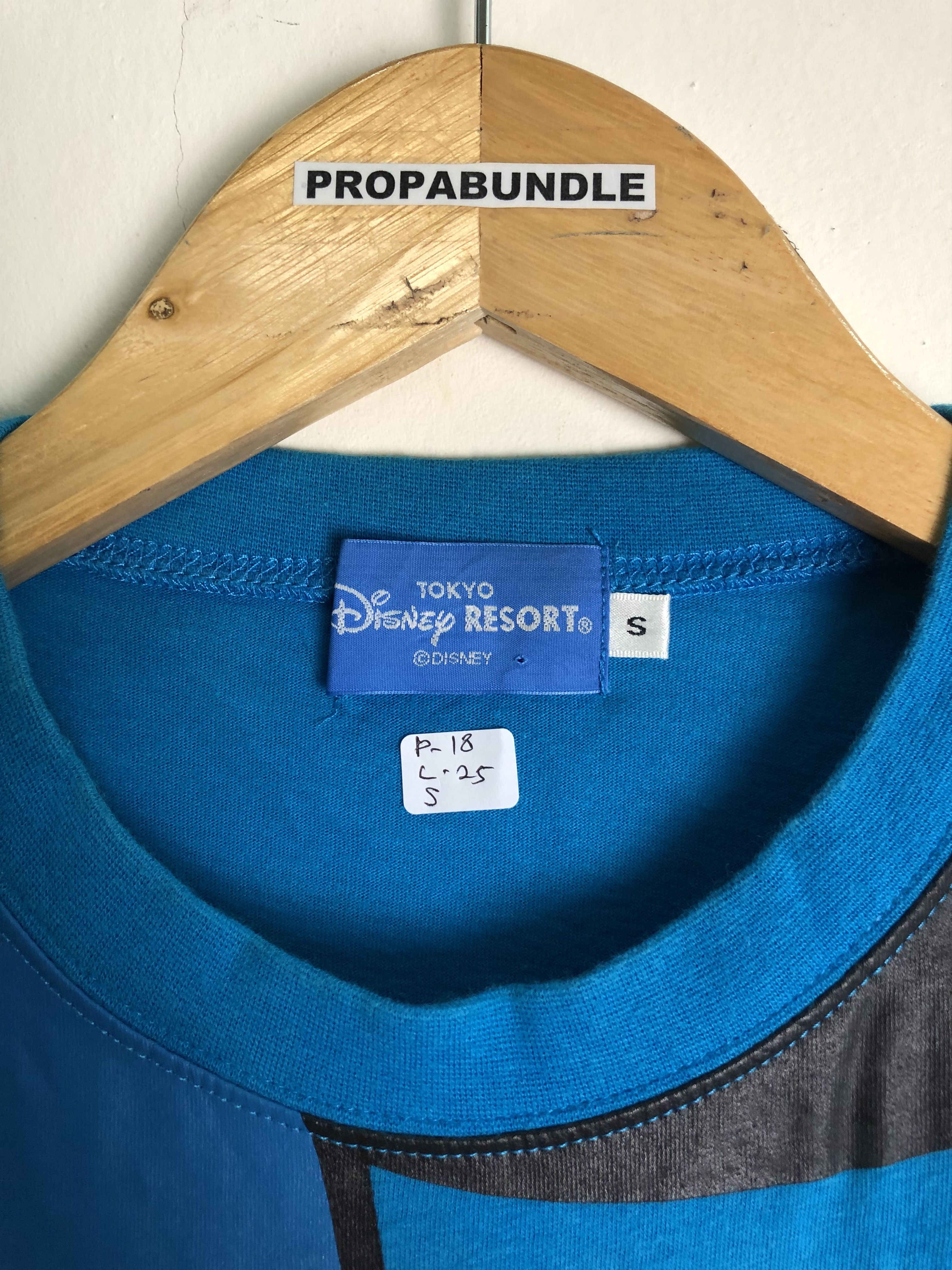 Cartoon Network Tokyo Disney Resort Donald Duck Fullprint Size US S / EU 44-46 / 1 - 3 Thumbnail
