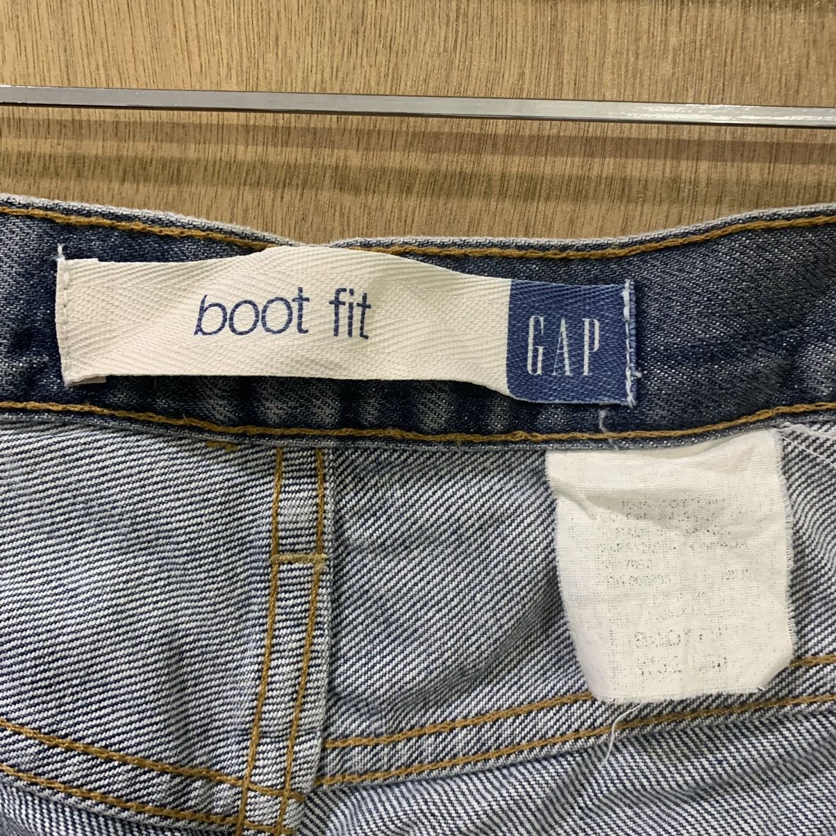 Gap GAP BLUE Vintage 90s Boot Fit Distress Stonewash Denim Jean Size US 33 - 17 Thumbnail