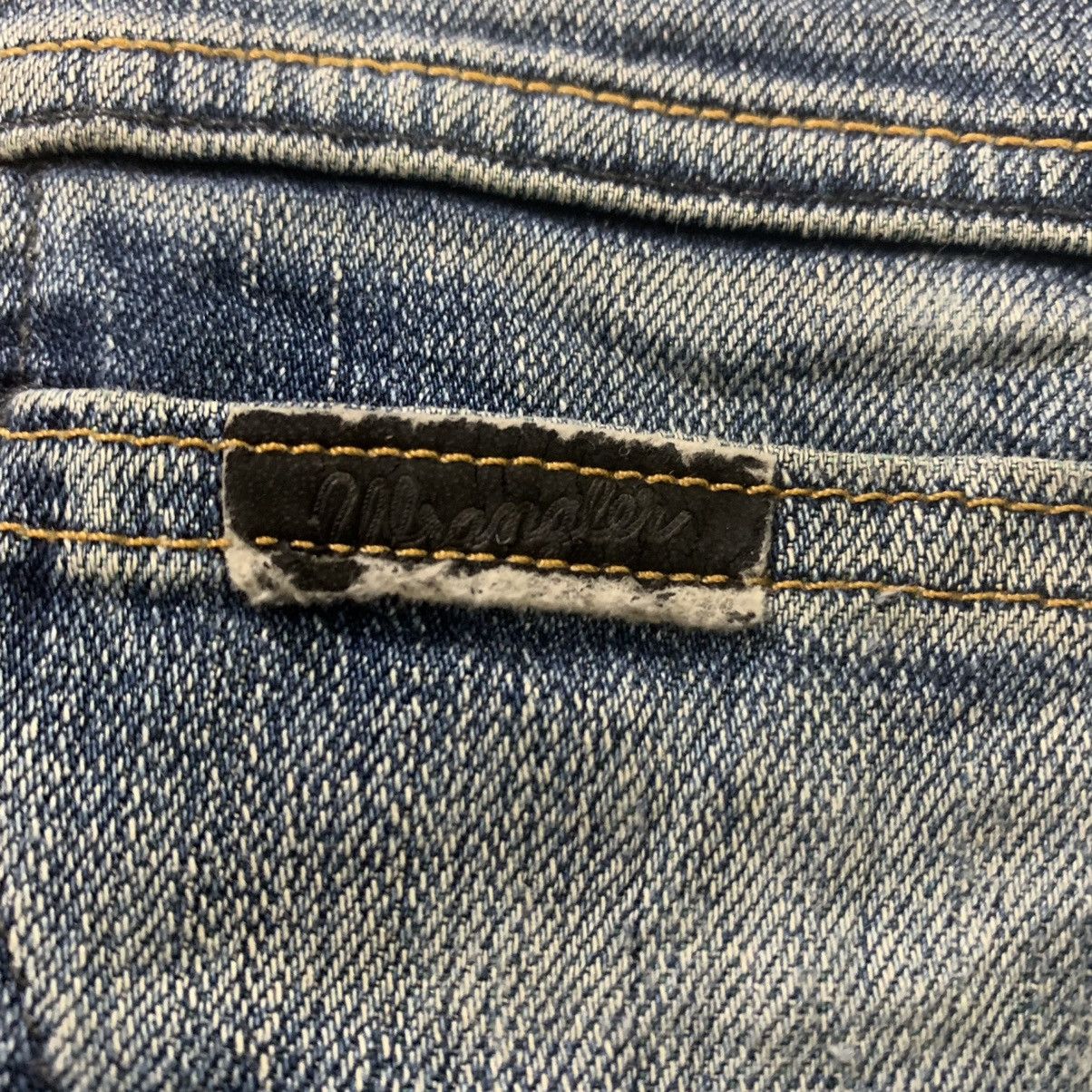 Wrangler WRANGLER Vintag 90s Stonewash Indigo Distressed Denim Jeans Size US 29 - 9 Thumbnail