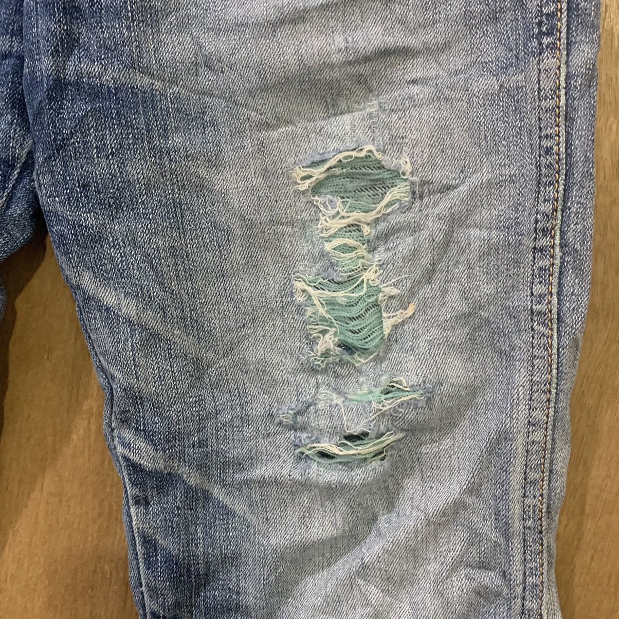 Wrangler WRANGLER Vintag 90s Stonewash Indigo Distressed Denim Jeans Size US 29 - 8 Thumbnail