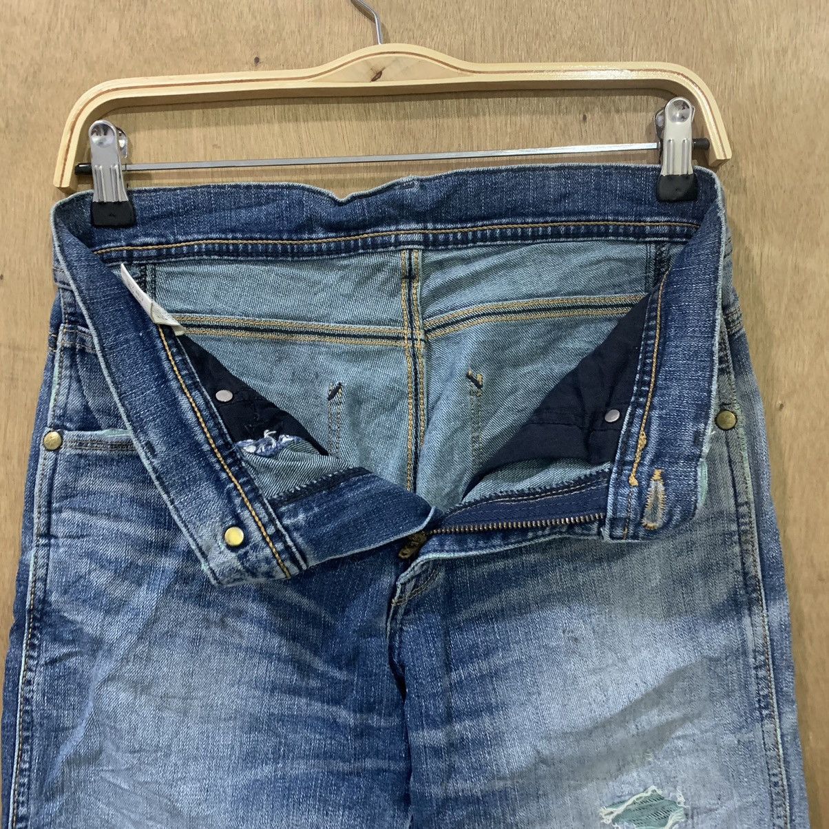 Wrangler WRANGLER Vintag 90s Stonewash Indigo Distressed Denim Jeans Size US 29 - 16 Thumbnail