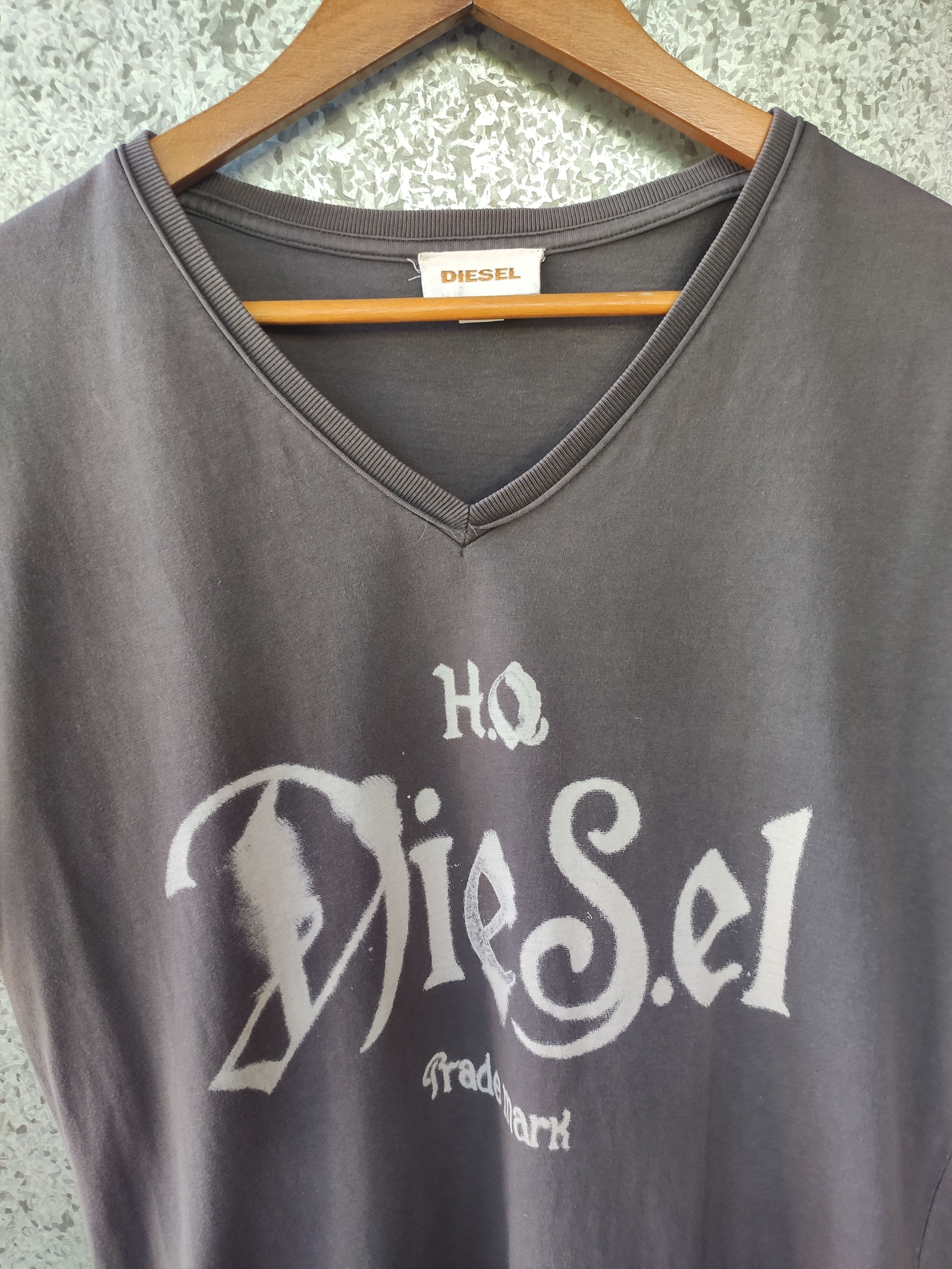 Diesel × Diesel Black Gold Diesel t shirt V neck Size US M / EU 48-50 / 2 - 2 Thumbnail
