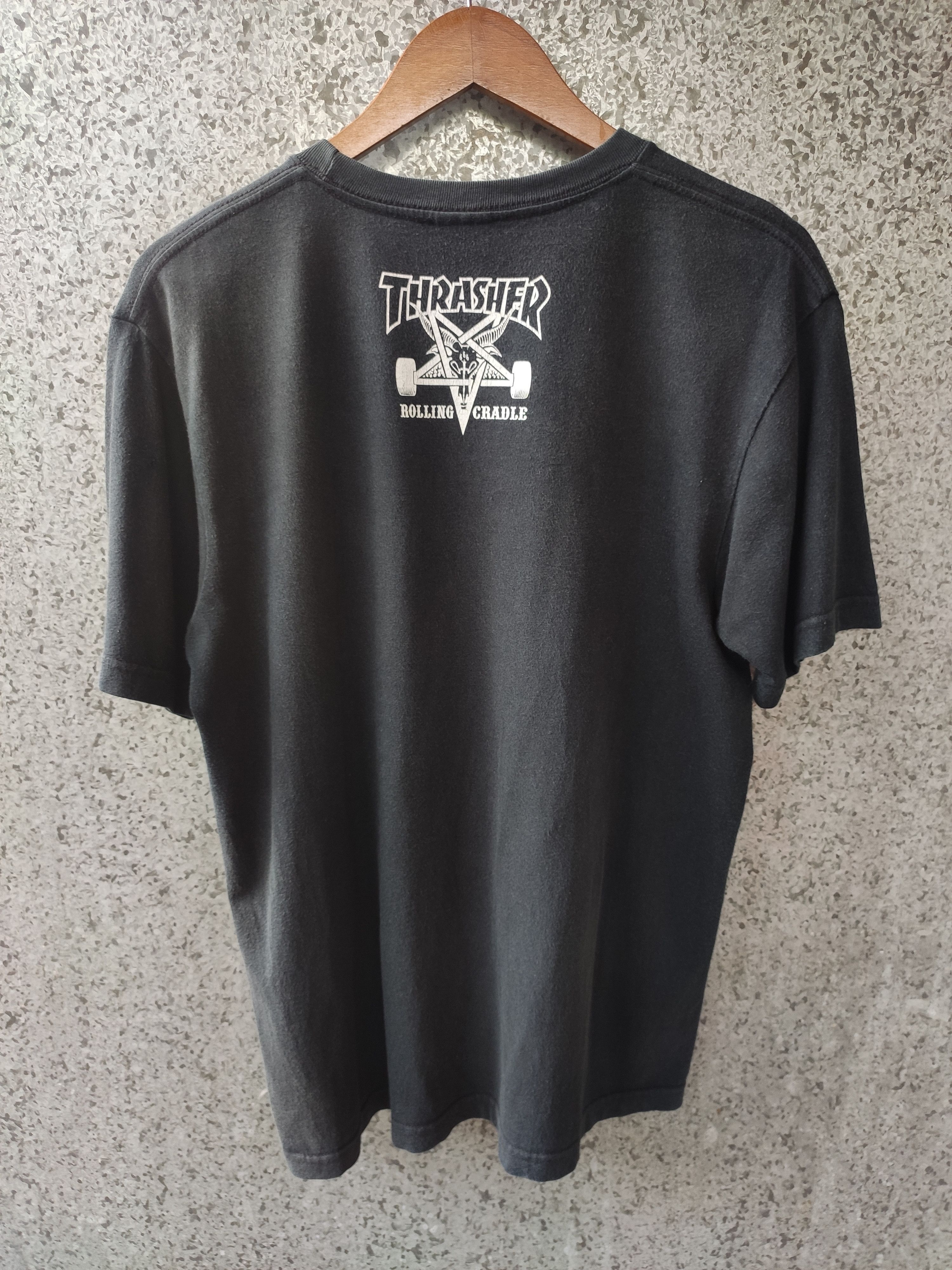 Thrasher 🔥 Vtg Trasher t shirt Skateboard Magazine Rolling Cradle Size US L / EU 52-54 / 3 - 4 Thumbnail