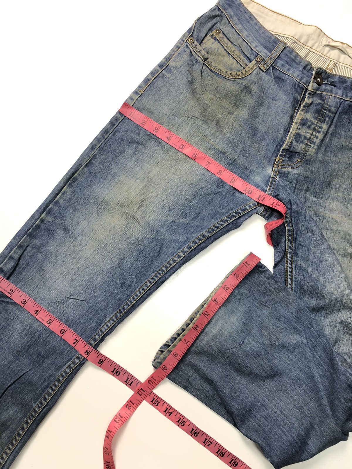 Swissgear SWISS GEAR BY WENGER DISSTRESSED BLUE WASH DENIM Size US 32 / EU 48 - 16 Thumbnail