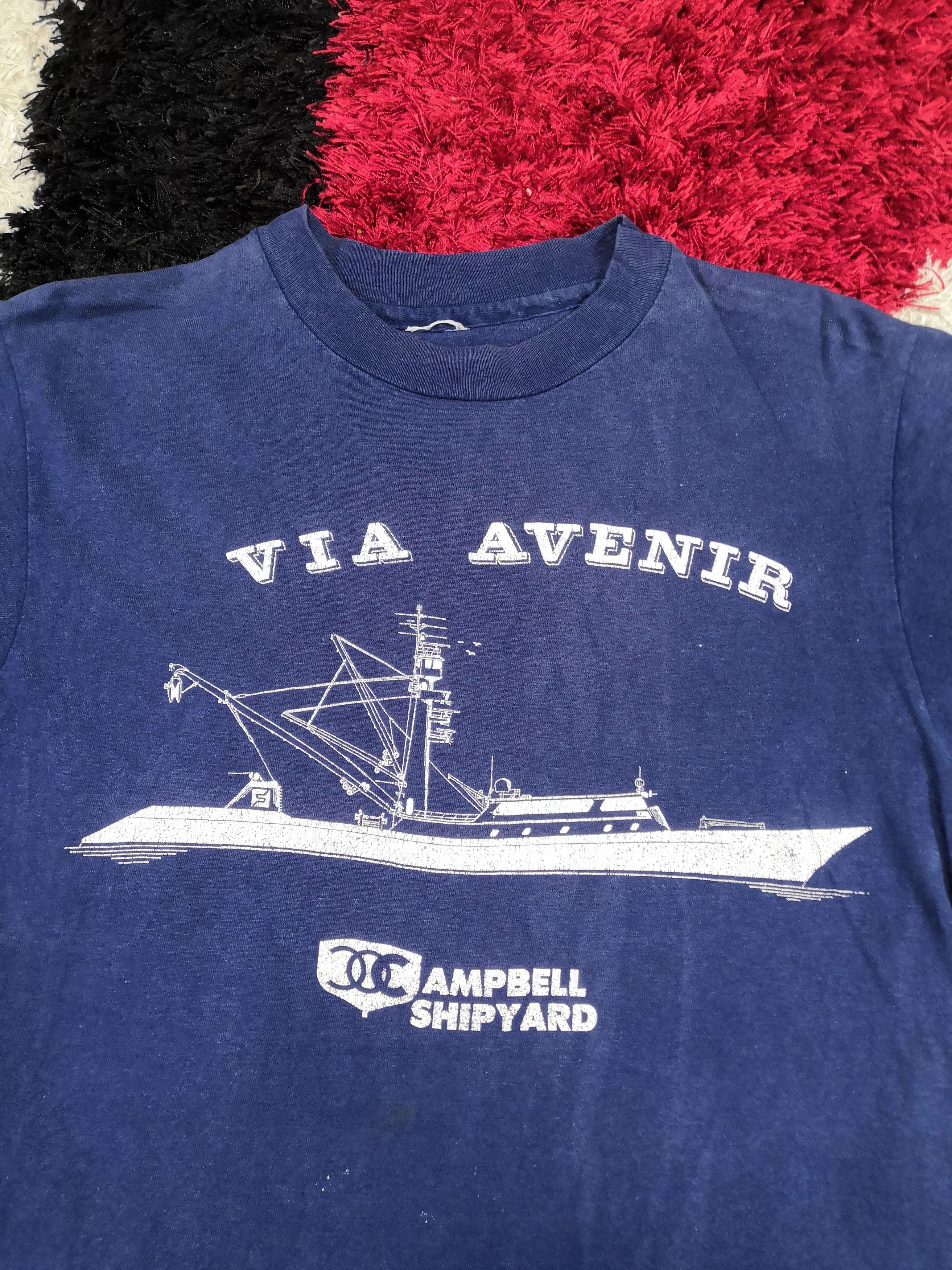 Vintage Vintage Via Avenir Ampbell Shipyard T-shirt Crewneck Tee Size US S / EU 44-46 / 1 - 3 Thumbnail