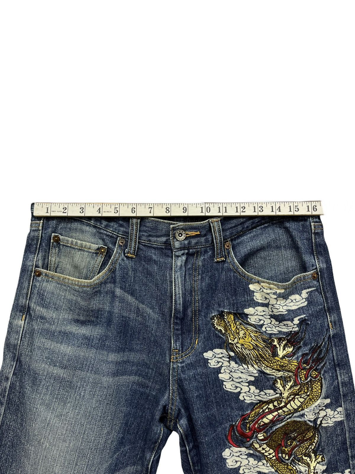 Japanese Brand Vtg Sukajan Dragon Embroidery Release Hem Rusty Denim Shorts Size US 32 / EU 48 - 12 Thumbnail