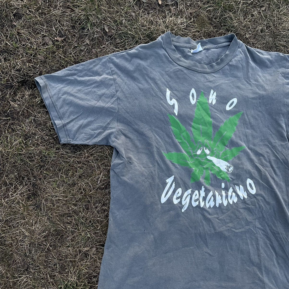 Vintage Vintage 90s Sun Faded Graphic Tee Weed Green Black Baggy L Size US L / EU 52-54 / 3 - 2 Thumbnail
