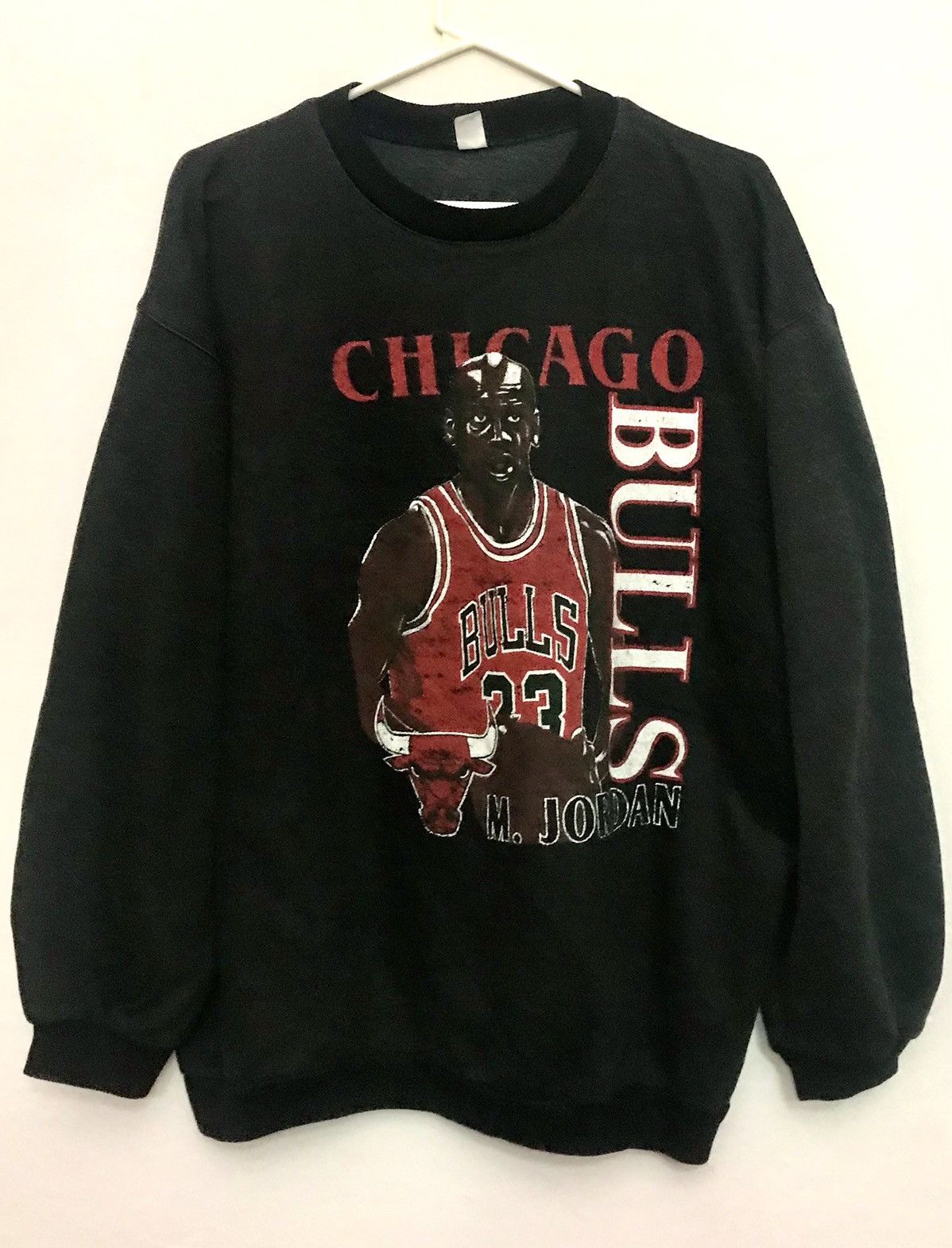 Jordan Brand Vintage Jordan Bulls Print Sweatshirt Size US XL / EU 56 / 4 - 1 Thumbnail
