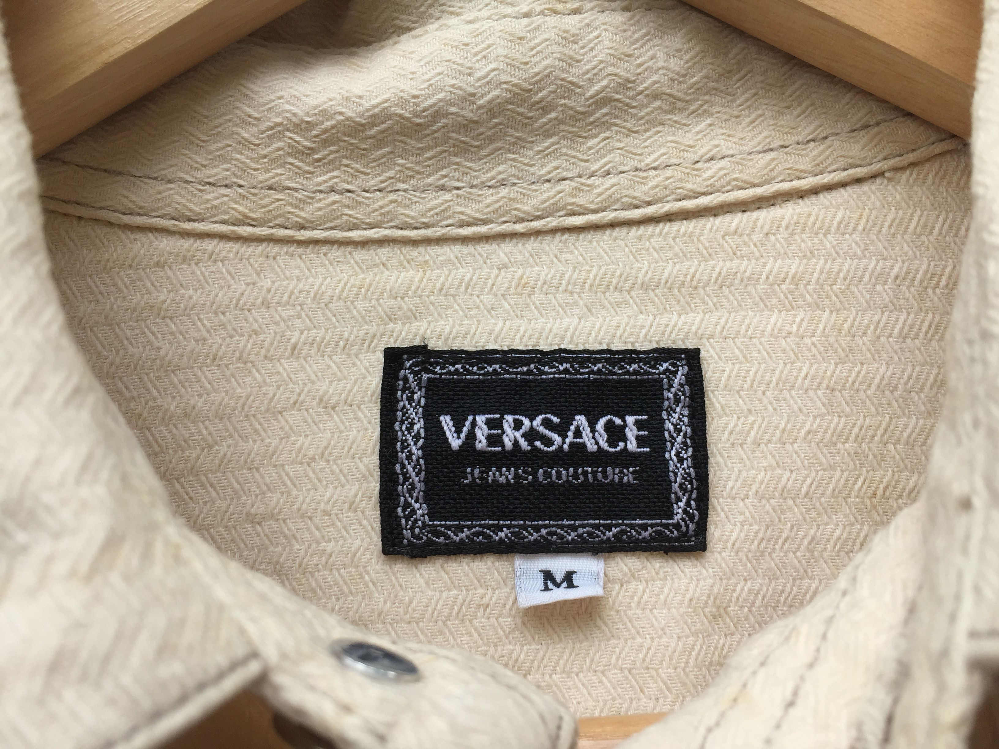 Versace Jeans Couture Vintage Versace Jeans Couture shirt Size US M / EU 48-50 / 2 - 9 Thumbnail