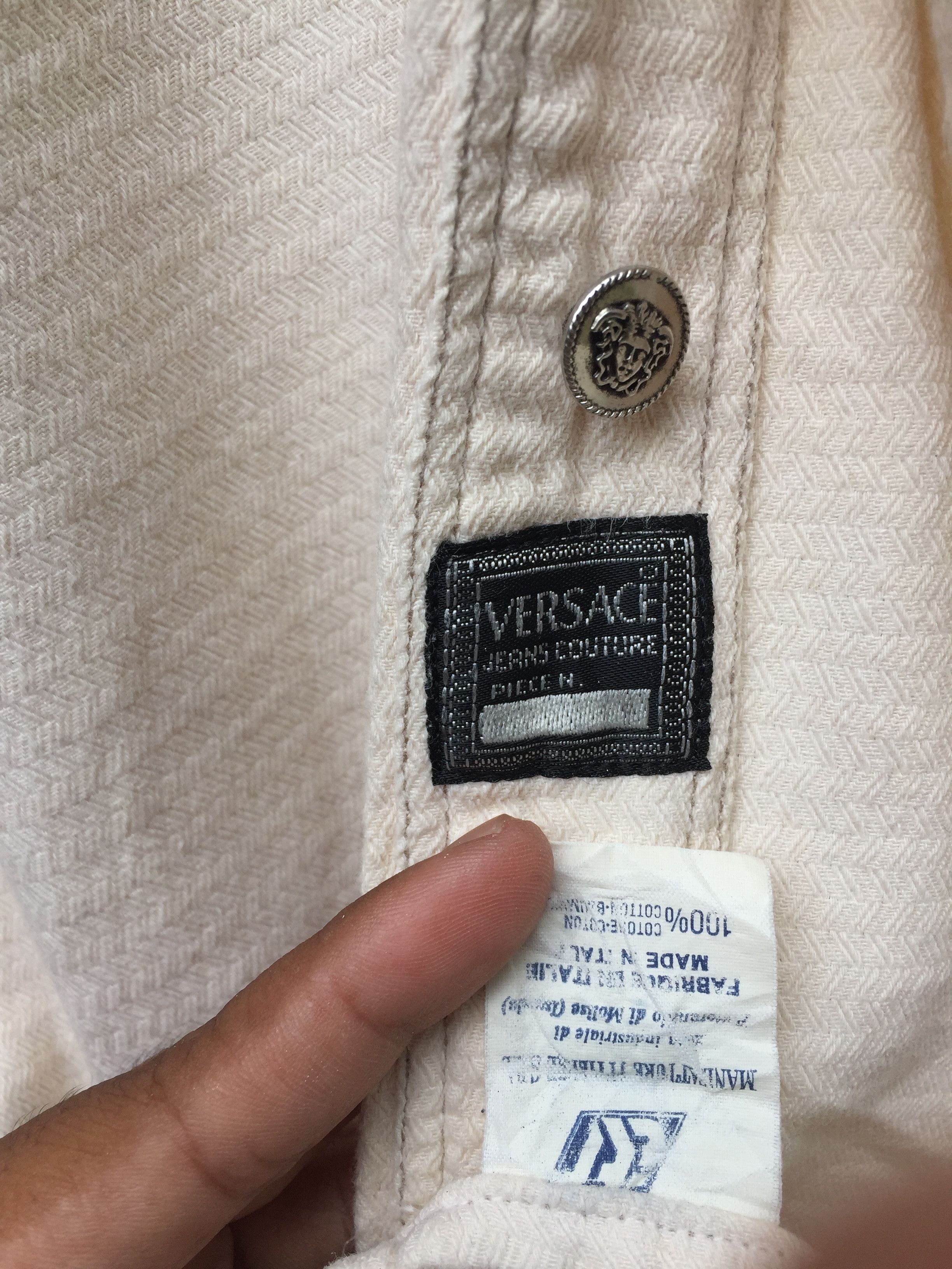 Versace Jeans Couture Vintage Versace Jeans Couture shirt Size US M / EU 48-50 / 2 - 12 Thumbnail