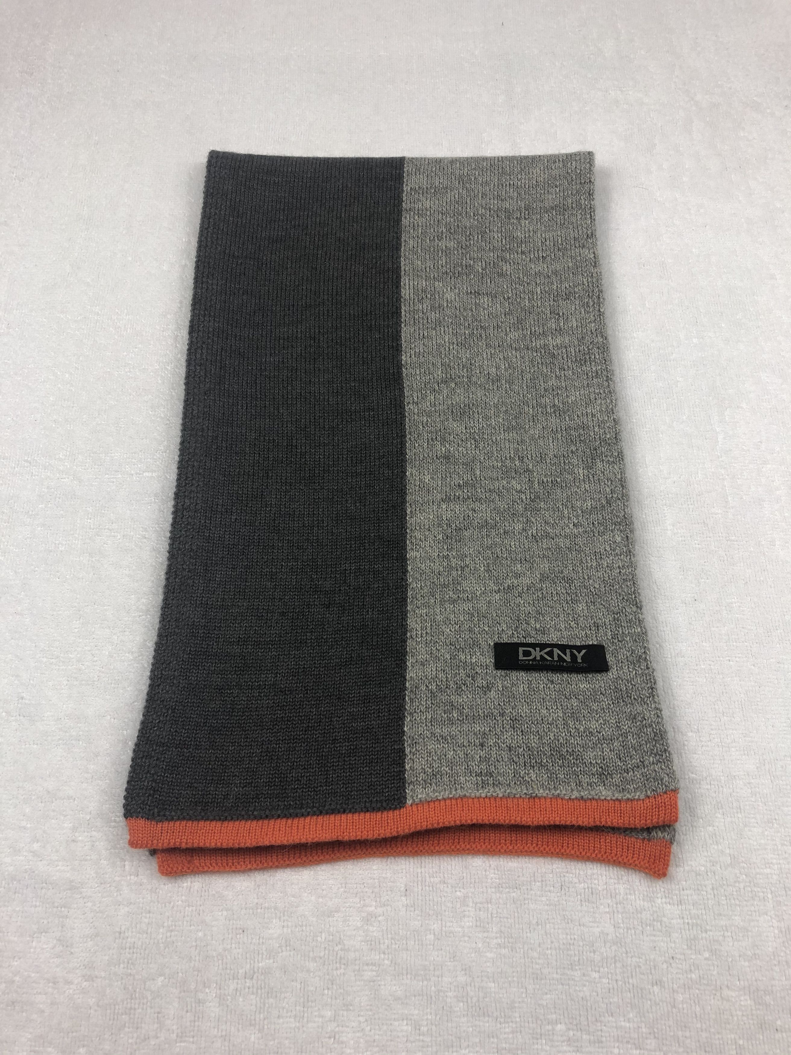 DKNY DKNY Scarf / Muffler / Neckwear Size ONE SIZE - 3 Thumbnail