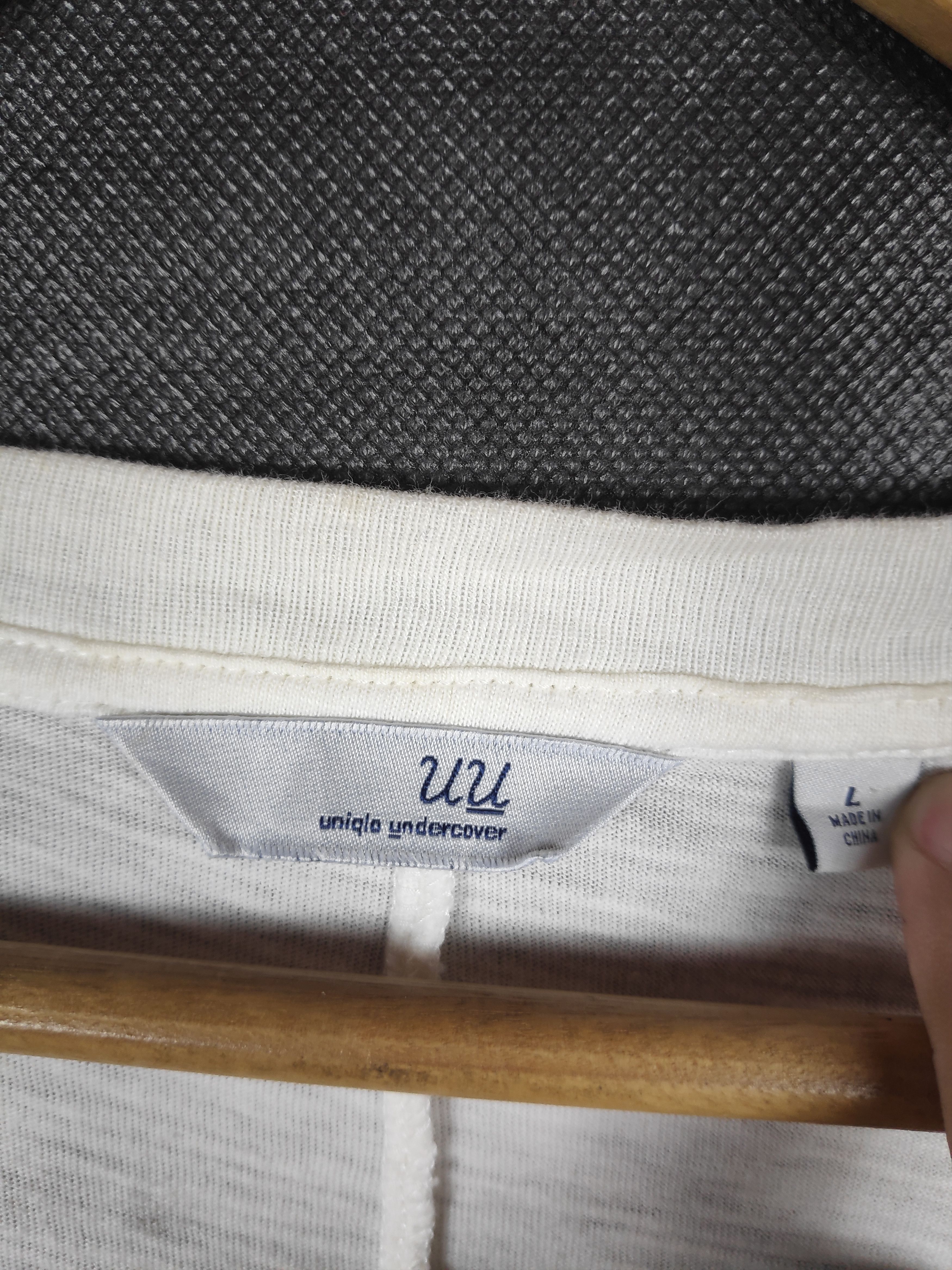 Japanese Brand Vintage Undercover x Uniqlo Standard Family Shirt Size US M / EU 48-50 / 2 - 4 Thumbnail