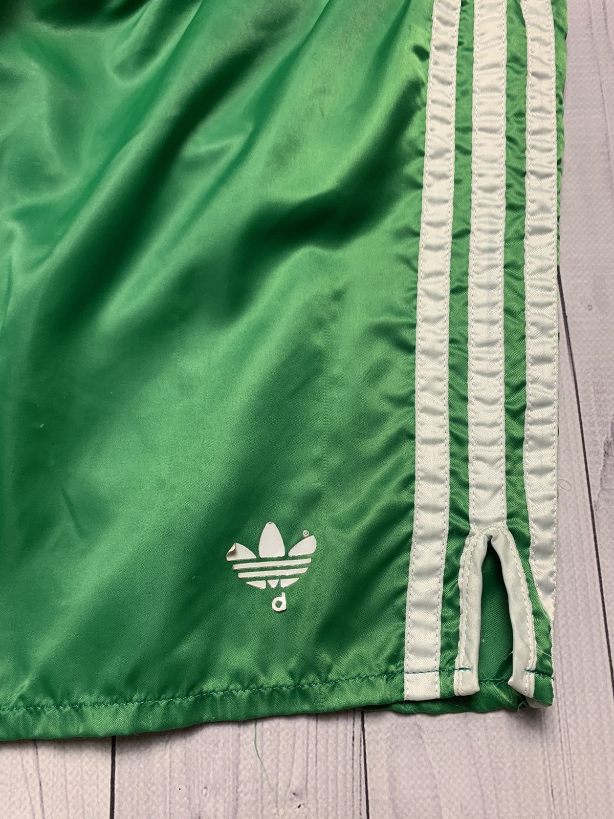 Adidas × Vintage Vintage adidas shorts green rare west German Size L Size US 34 / EU 50 - 2 Thumbnail