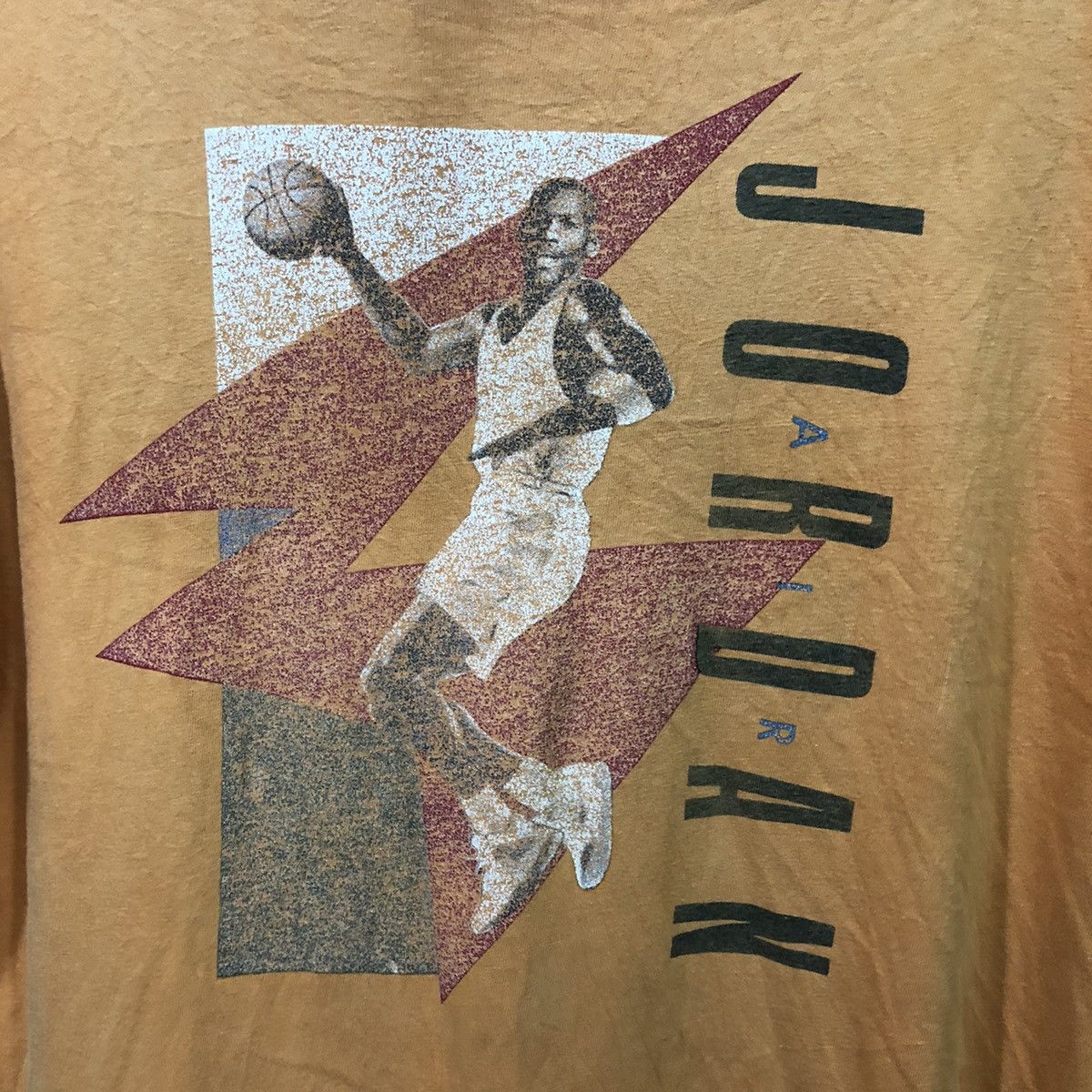 Nike × Vintage Vintage Nike Air Jordan Sunfaded Crewneck T-Shirt Size US L / EU 52-54 / 3 - 2 Thumbnail