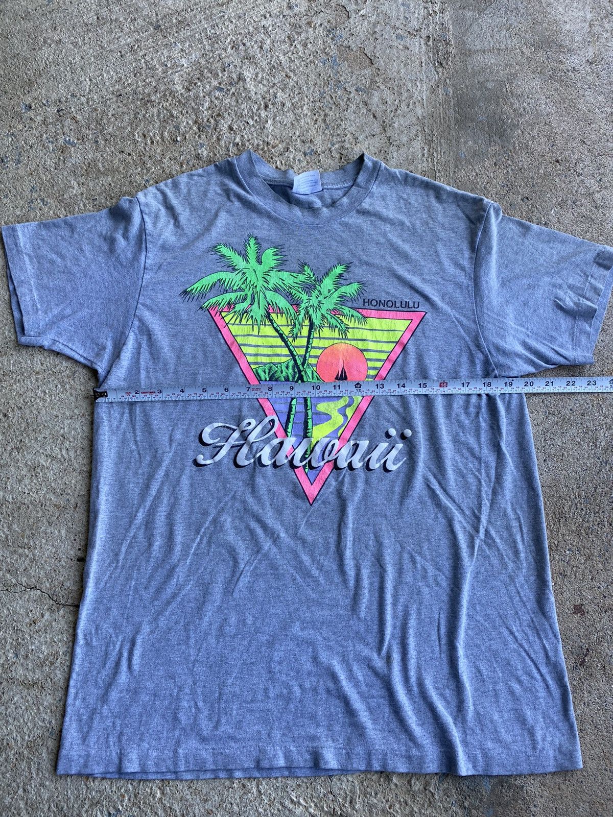 Vintage Vintage 90’s Hawaii Honolulu Souvenir Shirt Size US M / EU 48-50 / 2 - 13 Thumbnail