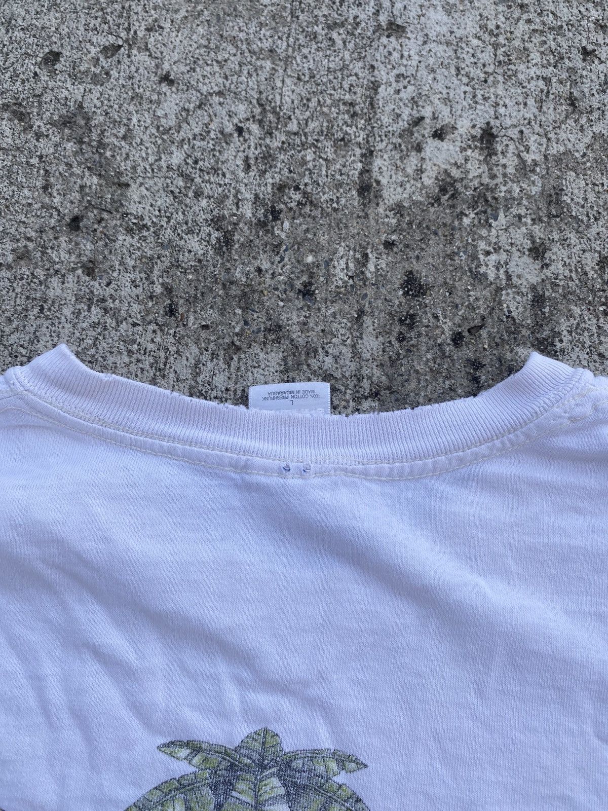 Band Tees × Vintage Vintage Y2K 2006 Jimmy Buffet Party Tour Distressed Shirt Size US L / EU 52-54 / 3 - 4 Thumbnail