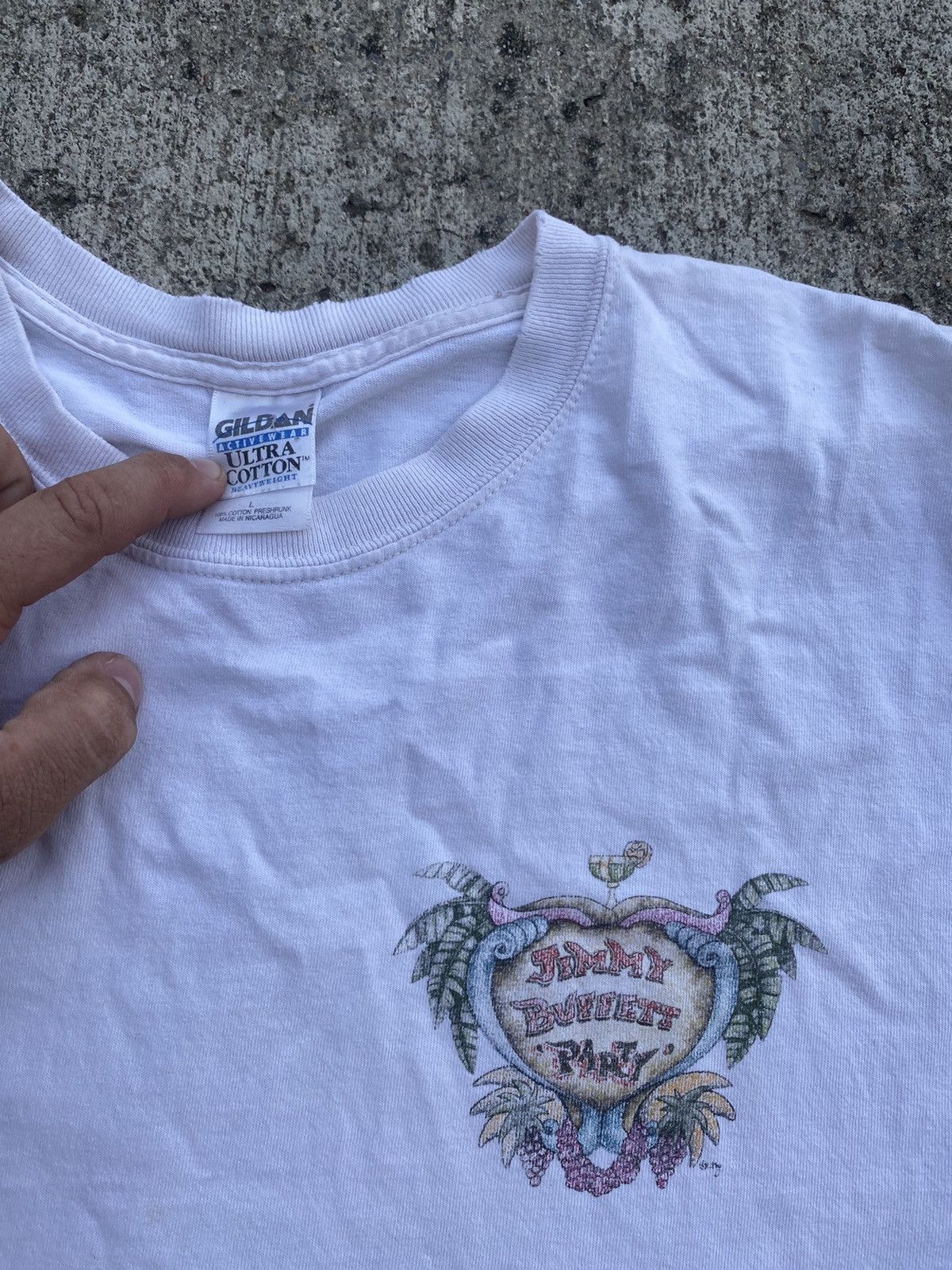 Band Tees × Vintage Vintage Y2K 2006 Jimmy Buffet Party Tour Distressed Shirt Size US L / EU 52-54 / 3 - 8 Thumbnail