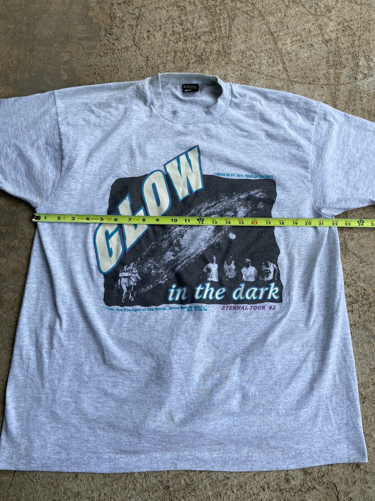Vintage Vintage 90’s Jesus Tee Glow In The Dark Kanye Shirt Stained Size US XL / EU 56 / 4 - 13 Thumbnail