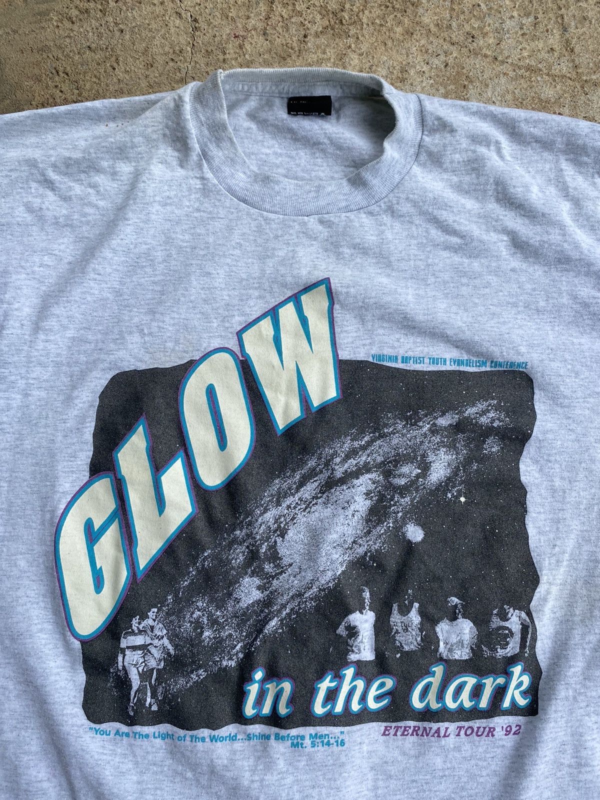 Vintage Vintage 90’s Jesus Tee Glow In The Dark Kanye Shirt Stained Size US XL / EU 56 / 4 - 2 Thumbnail