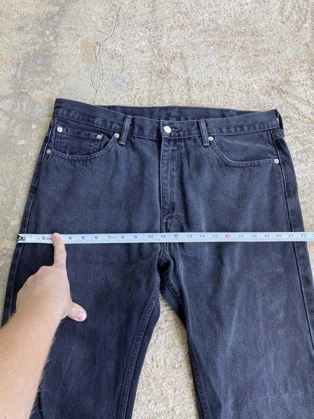 Levi's × Vintage Vintage Y2K Levi’s 505 Black Faded Jeans Size US 38 / EU 54 - 8 Thumbnail