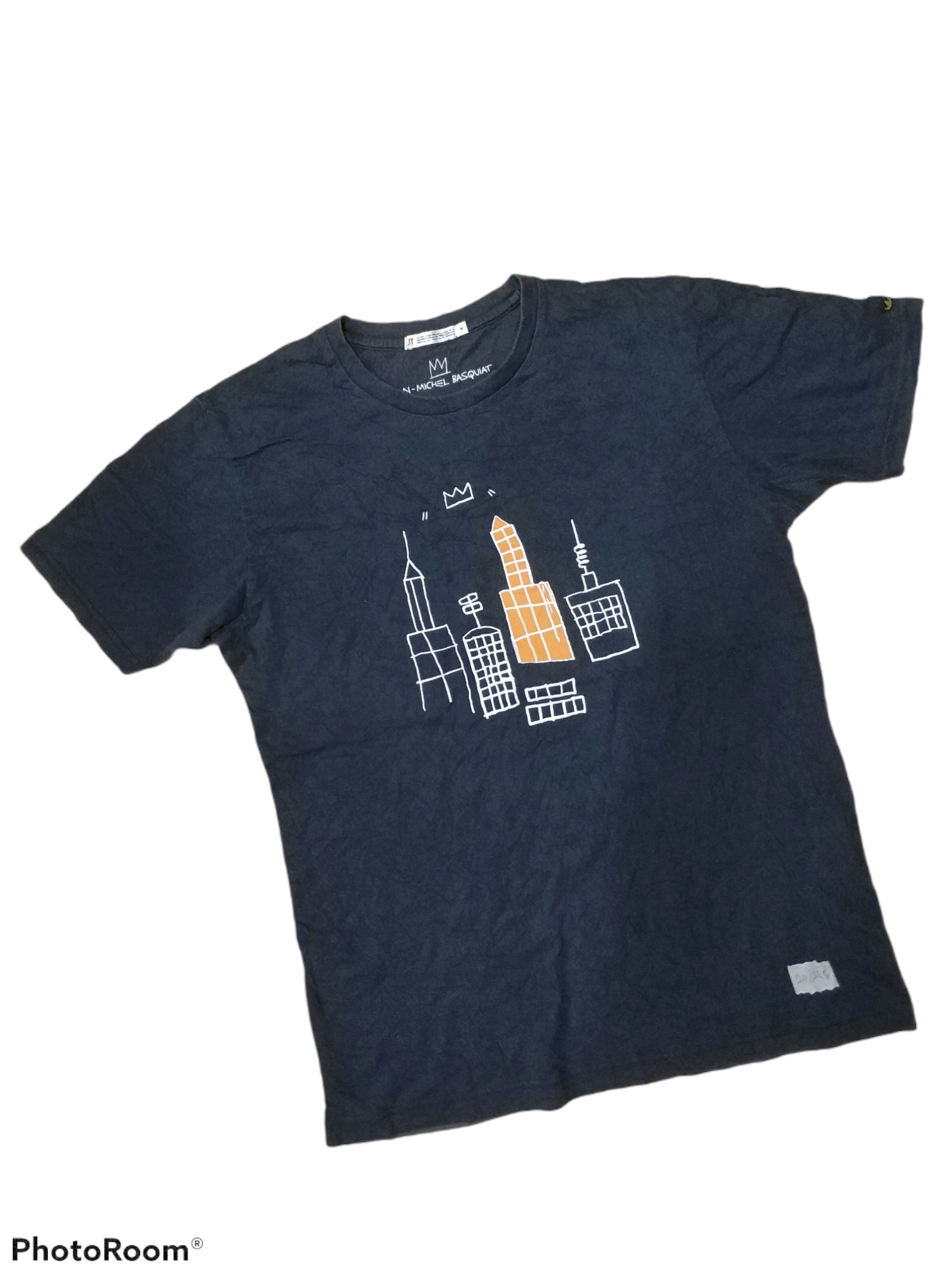 Japanese Brand 🔥Uniqlo x Jean Michel Basquiat Tees Size US M / EU 48-50 / 2 - 6 Thumbnail